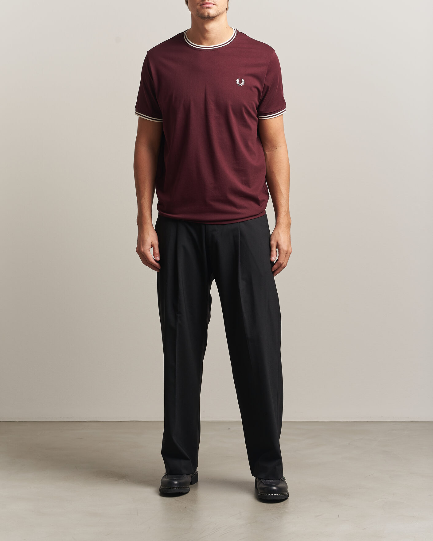 Mies | T-paidat | Fred Perry | Twin Tipped T-Shirt Oxblood