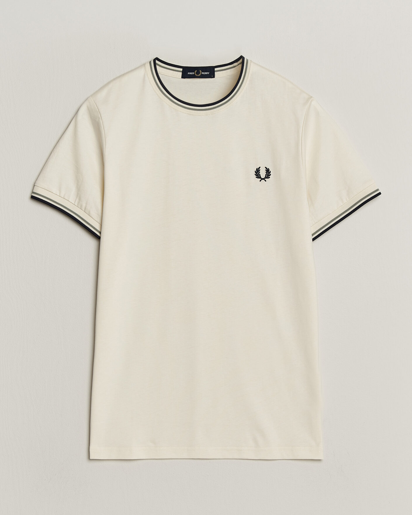 Mies | T-paidat | Fred Perry | Twin Tipped T-Shirt Ecru