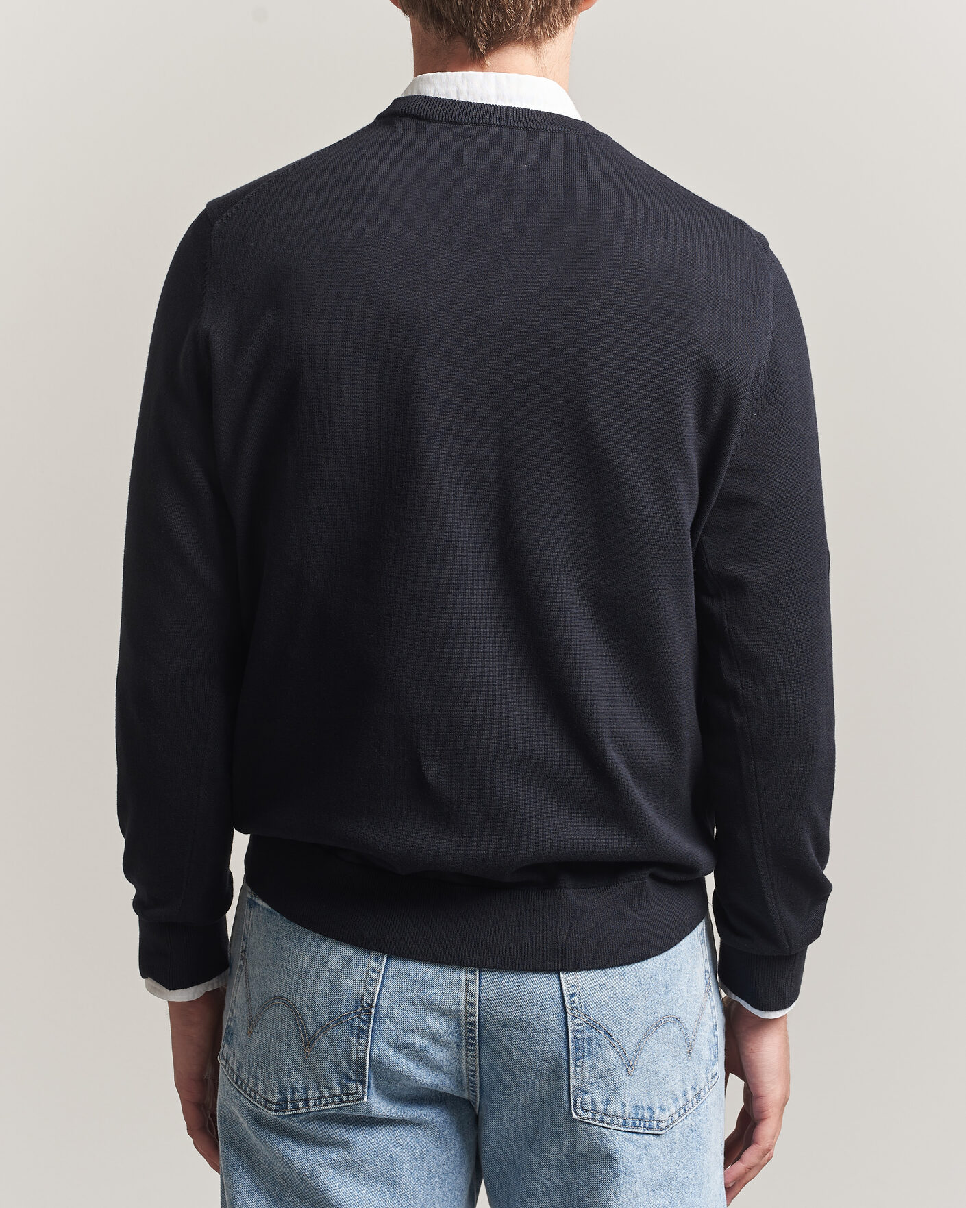 Mies | Puserot | Gant | Classic Cotton V-Neck Black