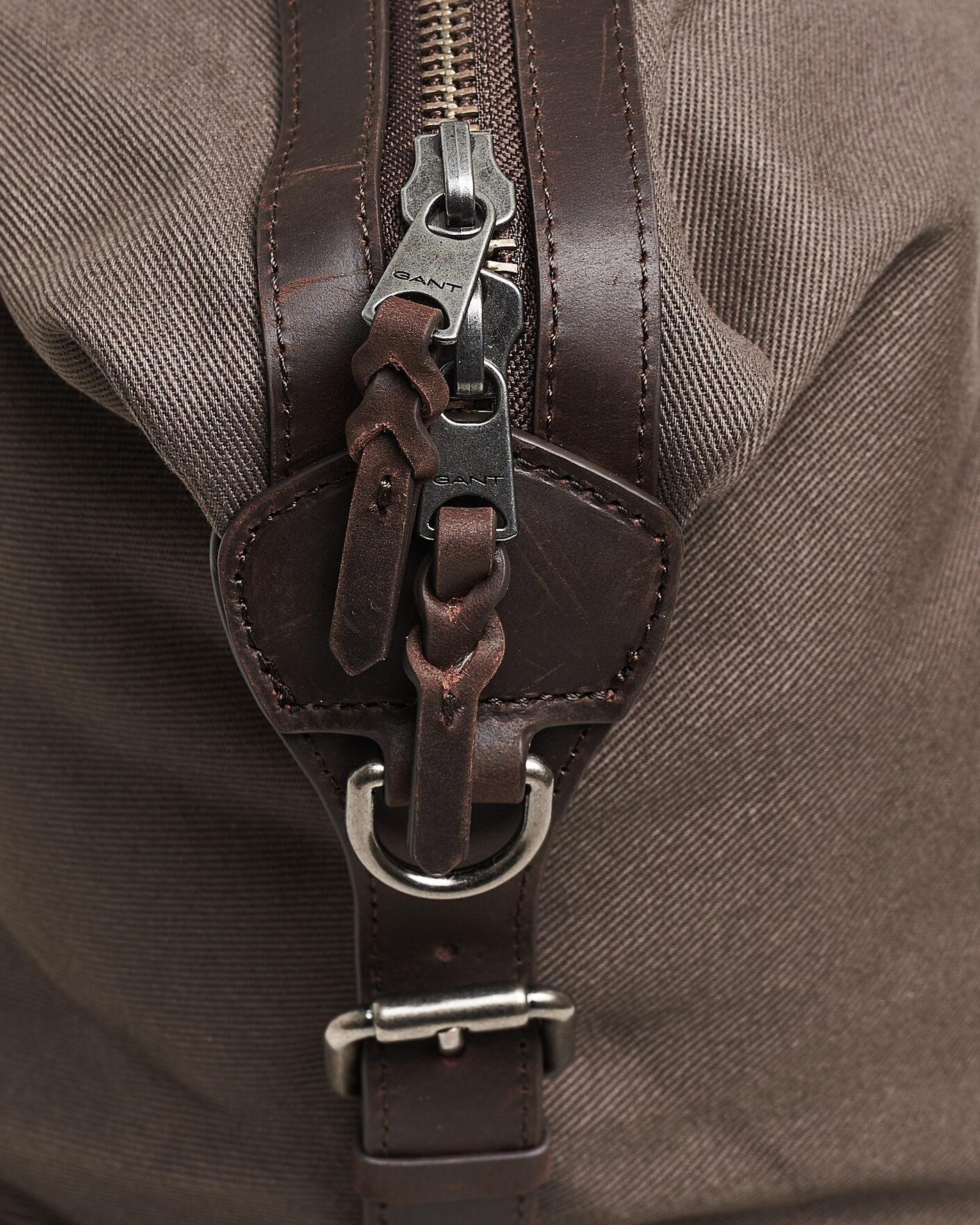Mies | Laukut | Gant | Modern Premium Canvas Duffle Bag Faded Taupe