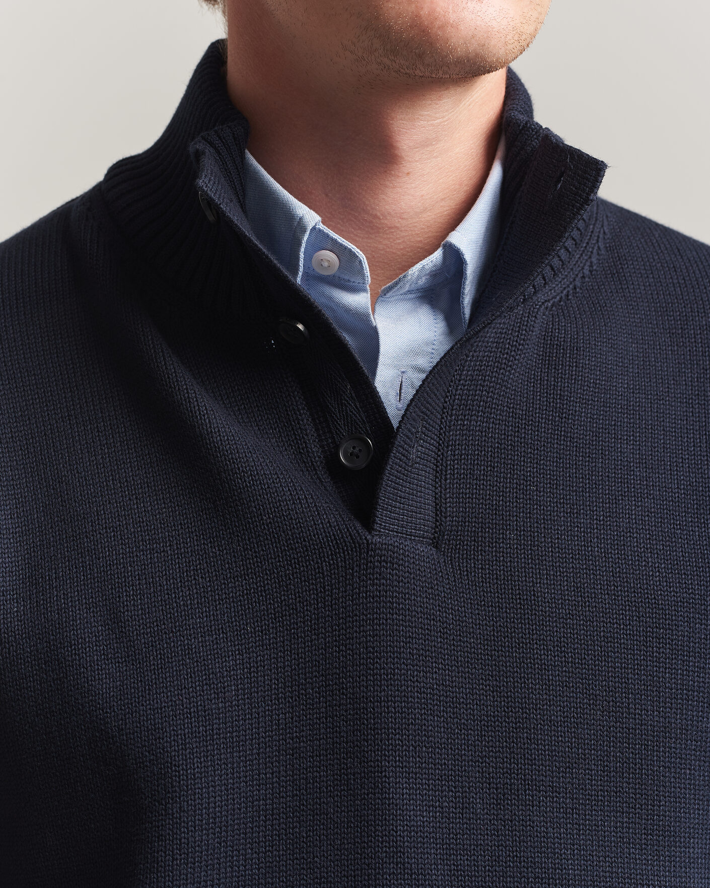 Mies | Puserot | Gant | Supima Cotton Half Buttoned Neck Evening Blue