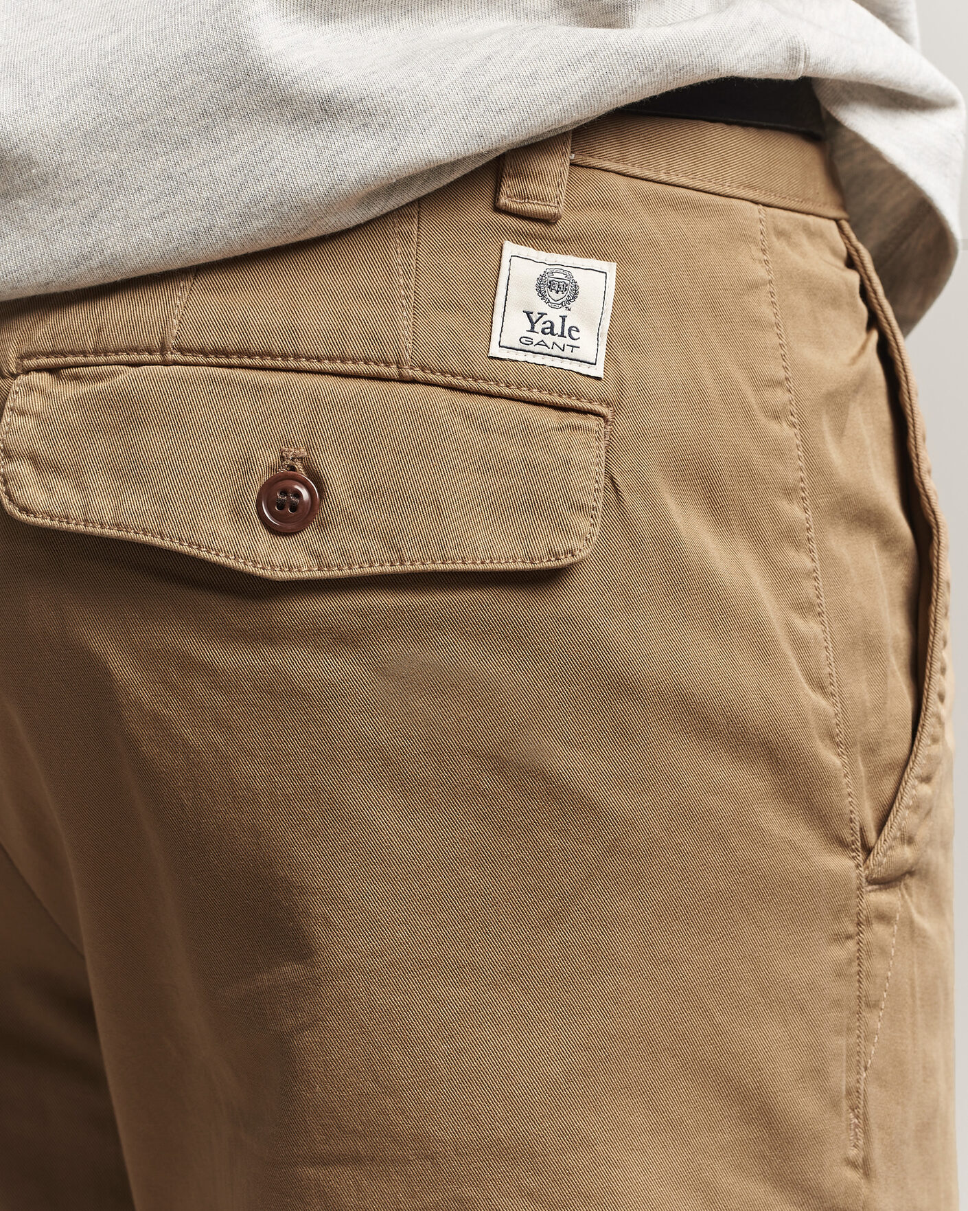 Mies | Housut | Gant | YALE Cotton Twill Chinos Darkened Beige