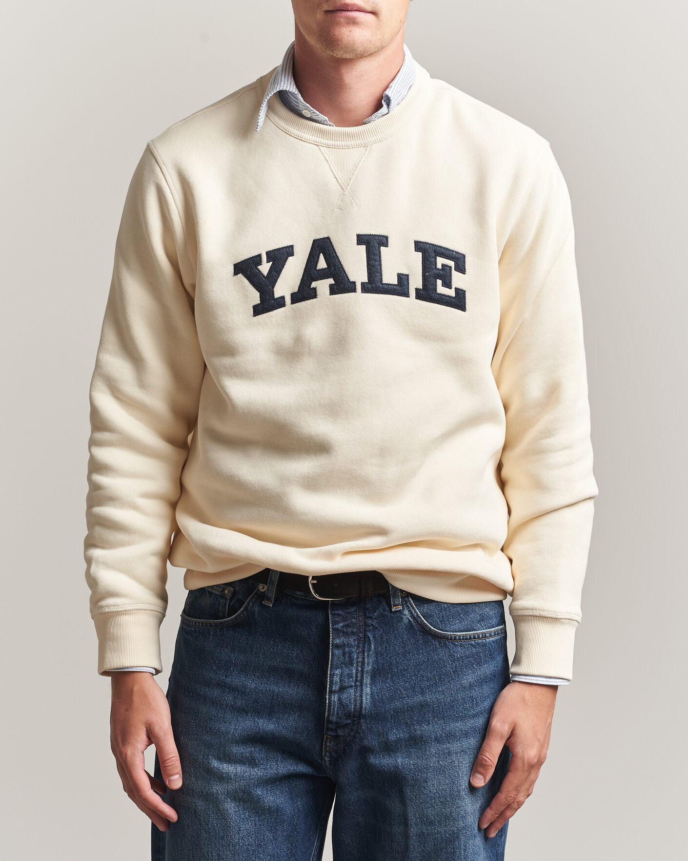 Mies | Puserot | Gant | YALE Crew Neck Sweatshirt Cream
