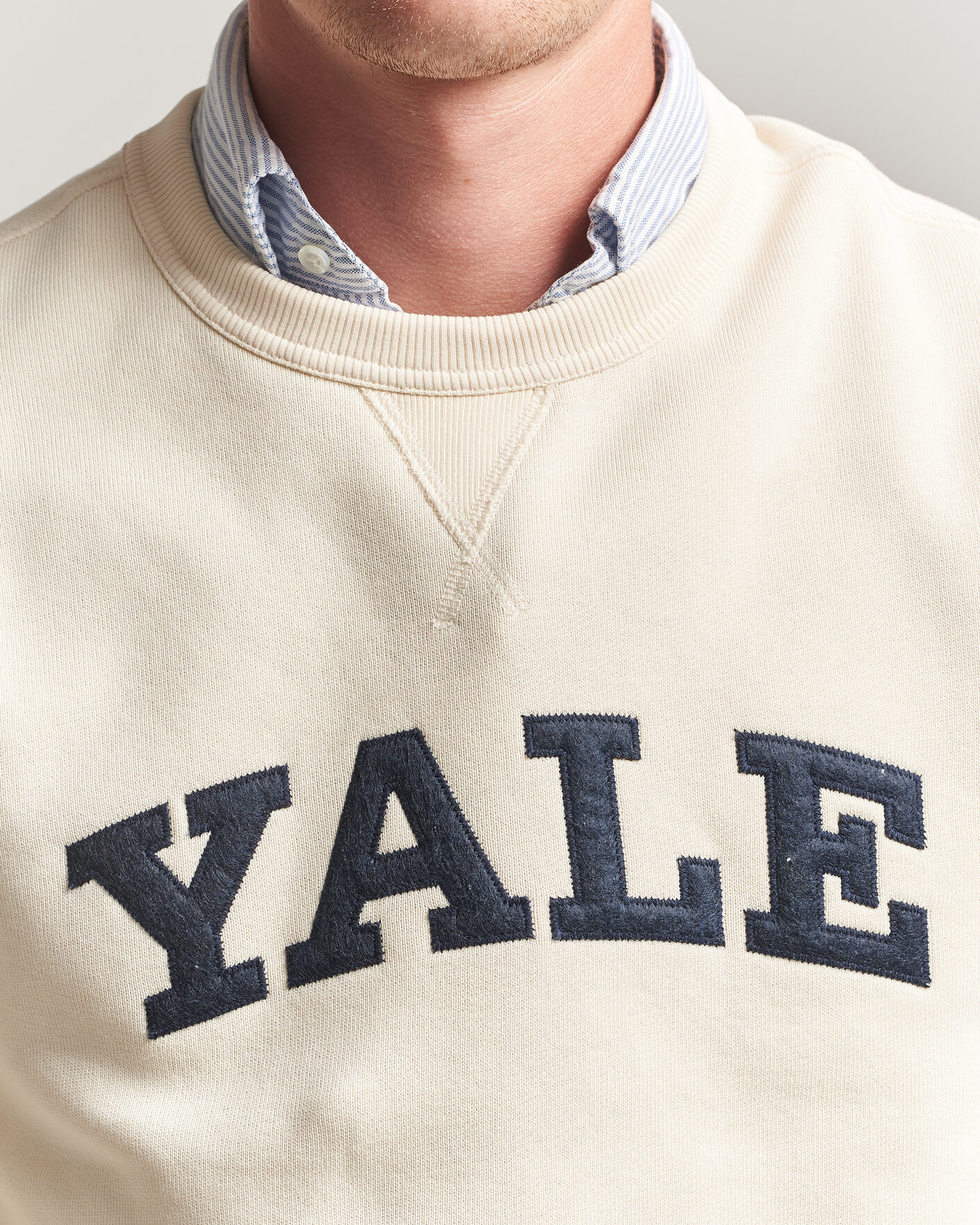 Mies | Puserot | Gant | YALE Crew Neck Sweatshirt Cream