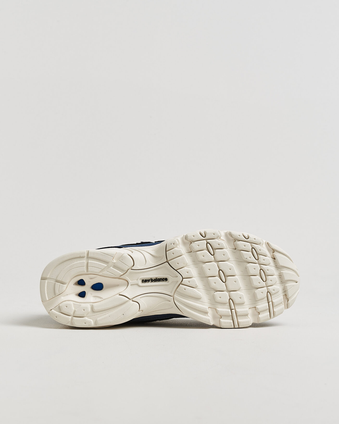 Mies | Tennarit | New Balance | 740 Sneakers Dark Night
