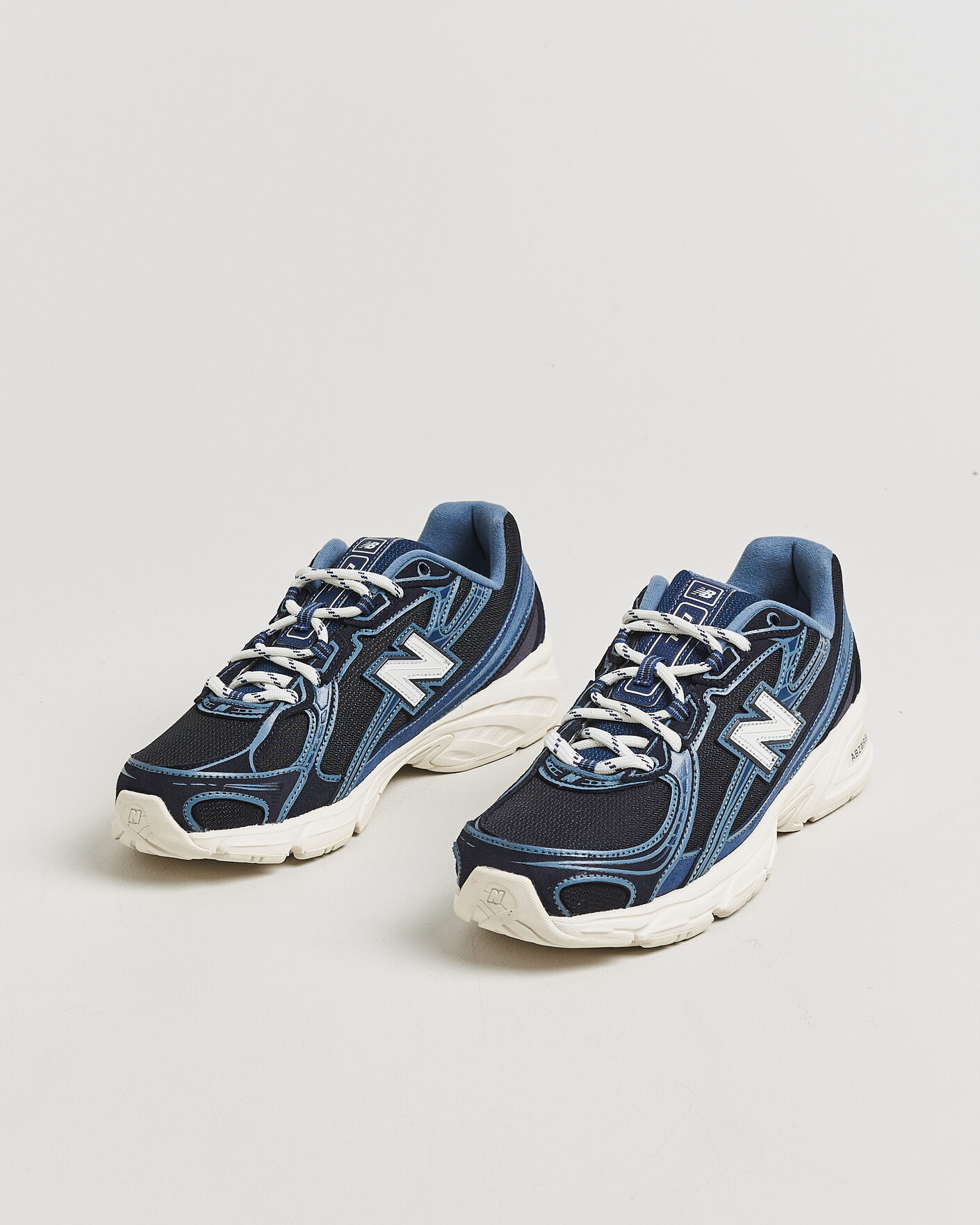 Mies | Tennarit | New Balance | 740 Sneakers Dark Night