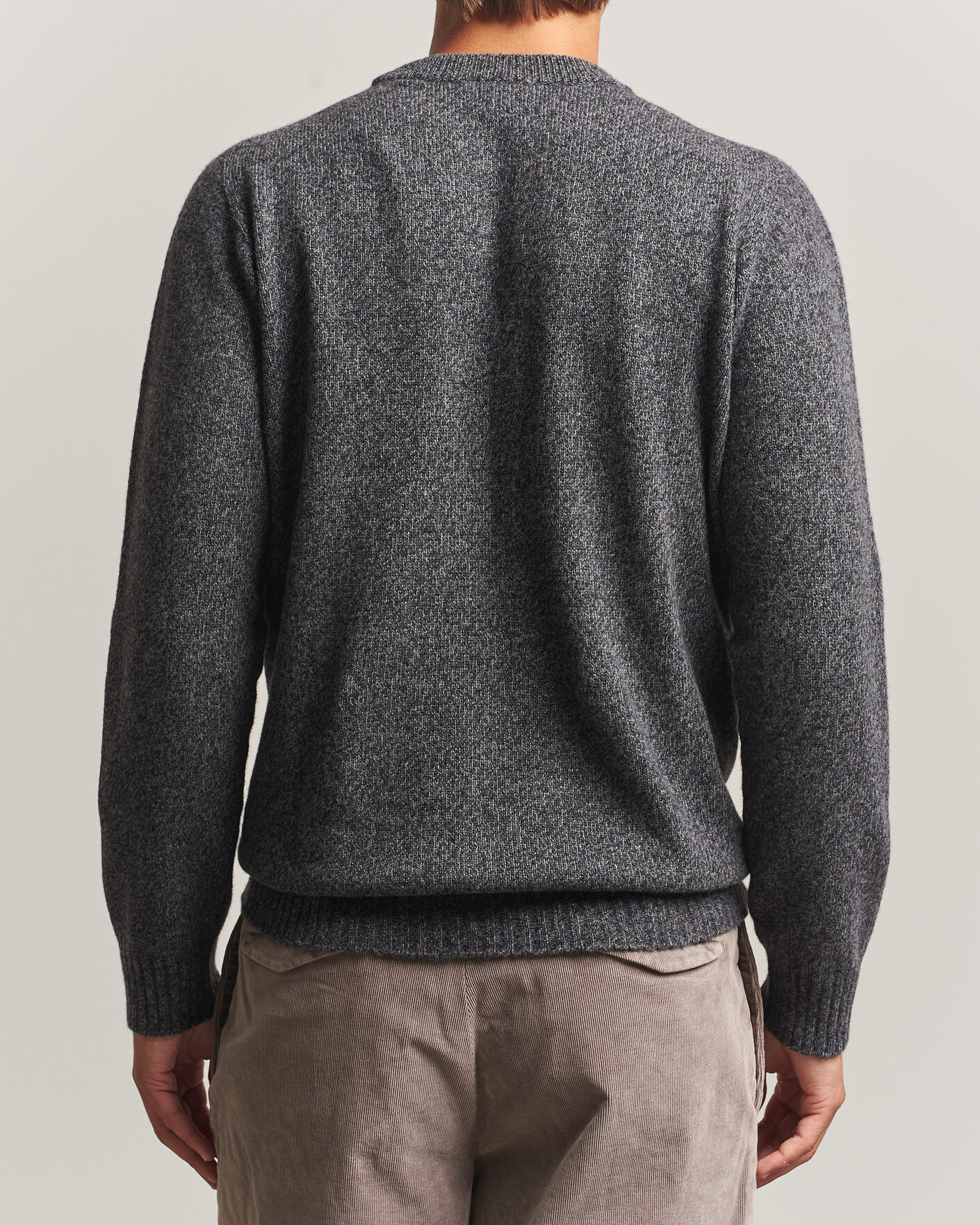 Mies | Puserot | Altea | Wool/Cashmere Crew Neck Pullover Charcoal Melange