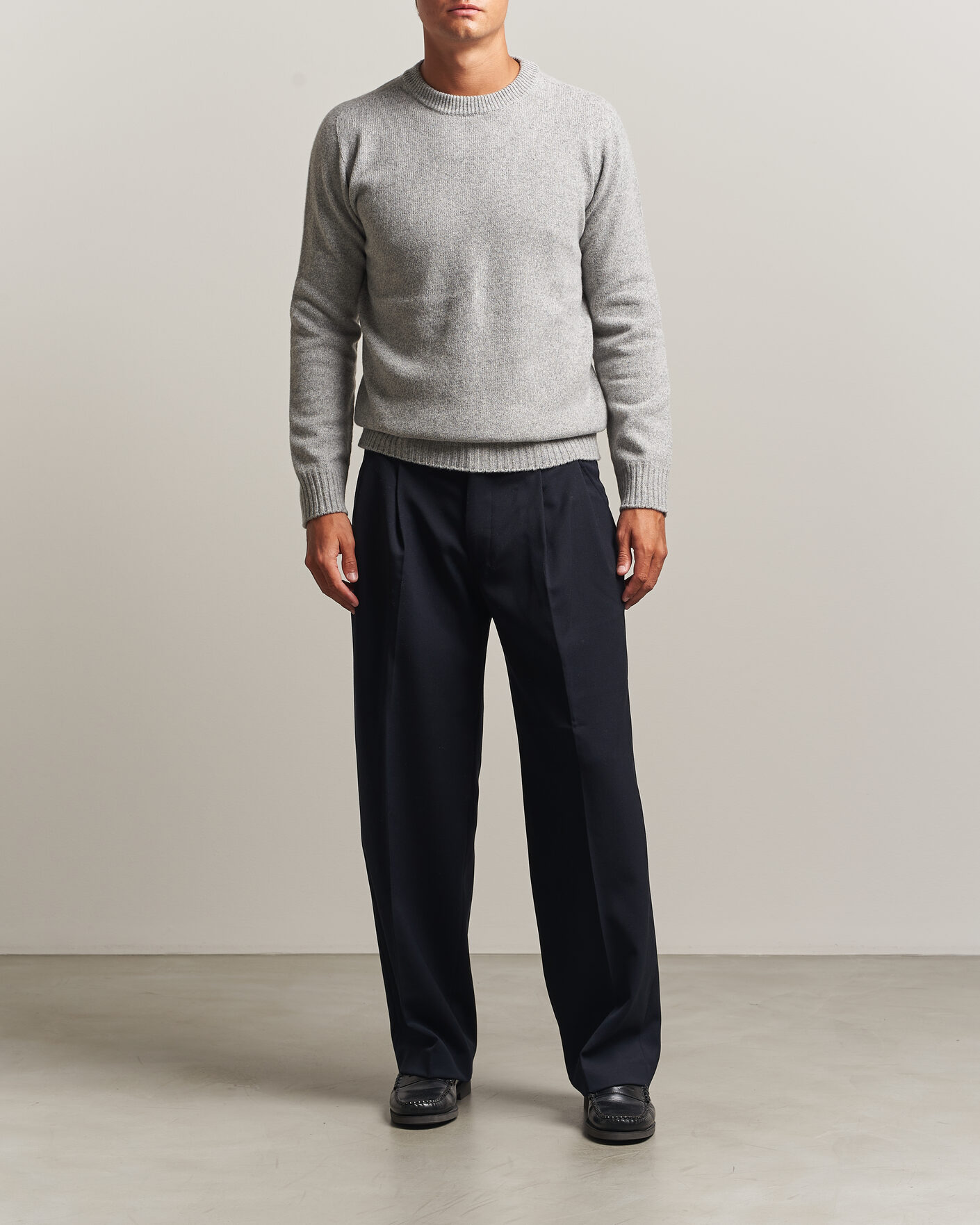 Mies | Puserot | Altea | Wool/Cashmere Crew Neck Pullover Light Grey
