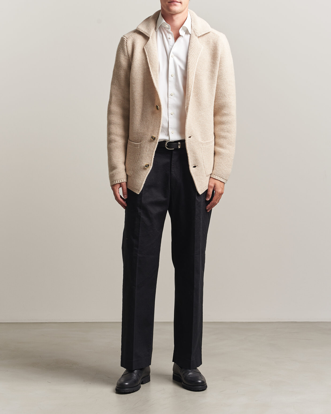 Mies | Puserot | Altea | Wool Cardigan Jacket Beige