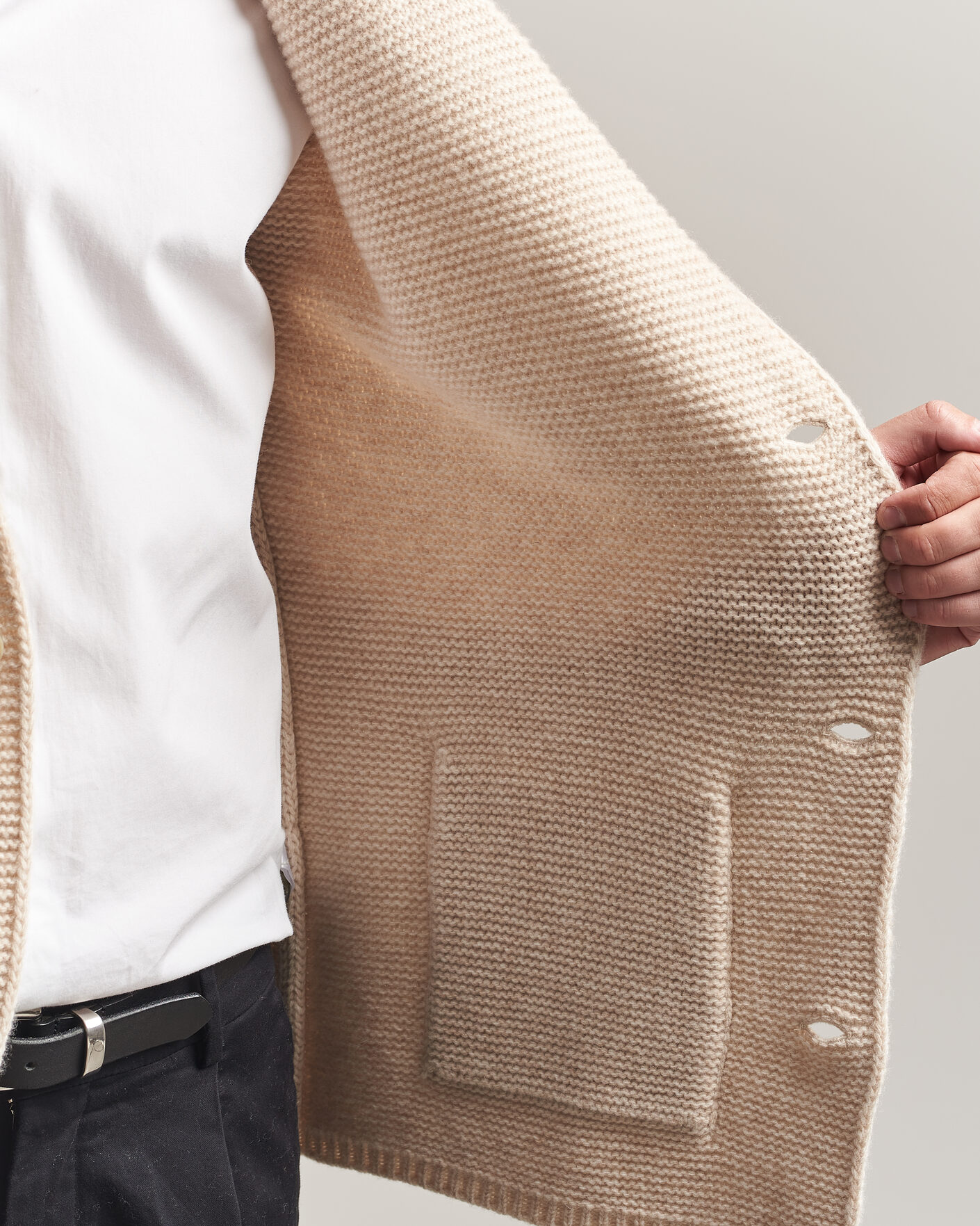 Mies | Puserot | Altea | Wool Cardigan Jacket Beige