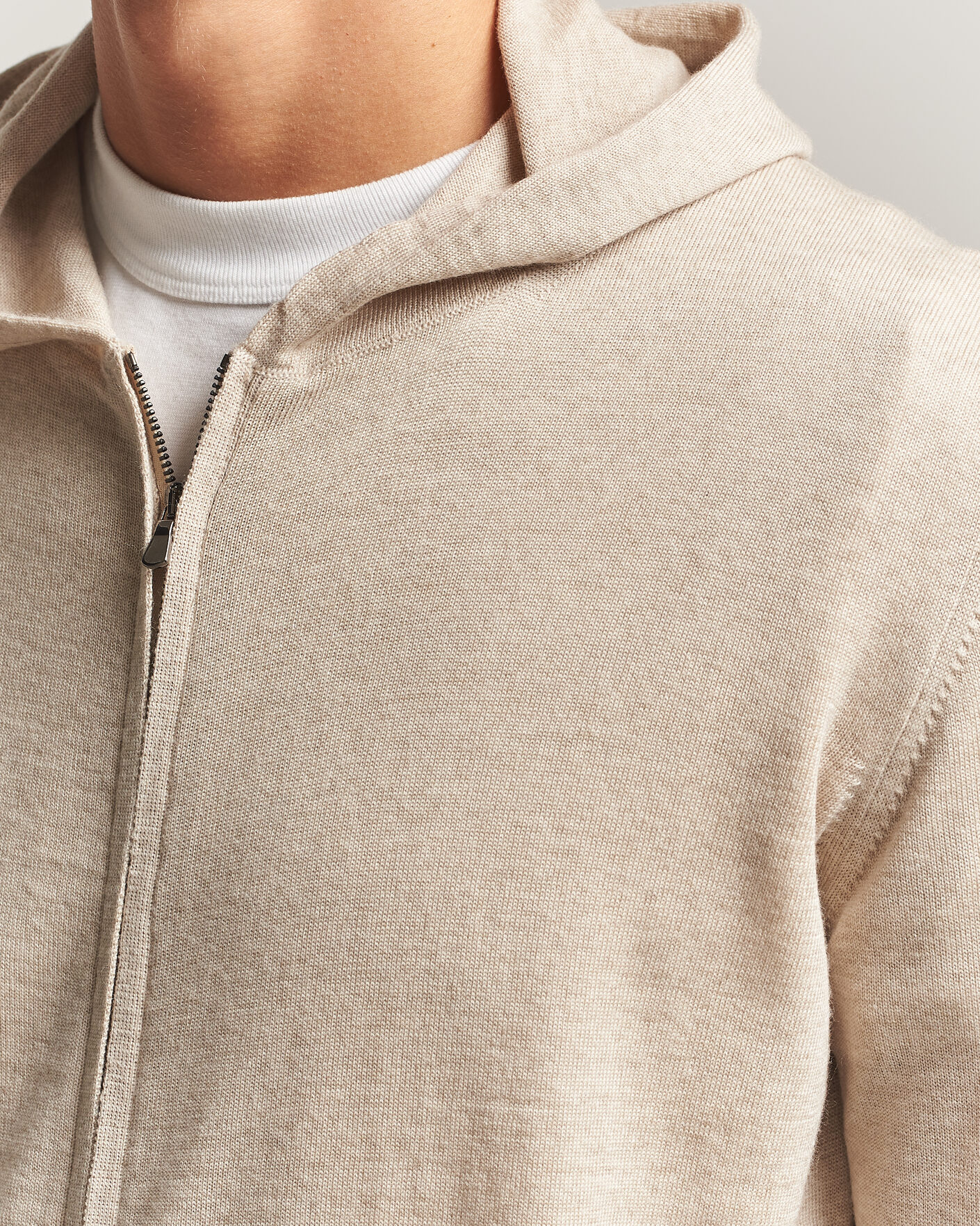Mies | Puserot | Altea | Merino Wool Cardigan Beige