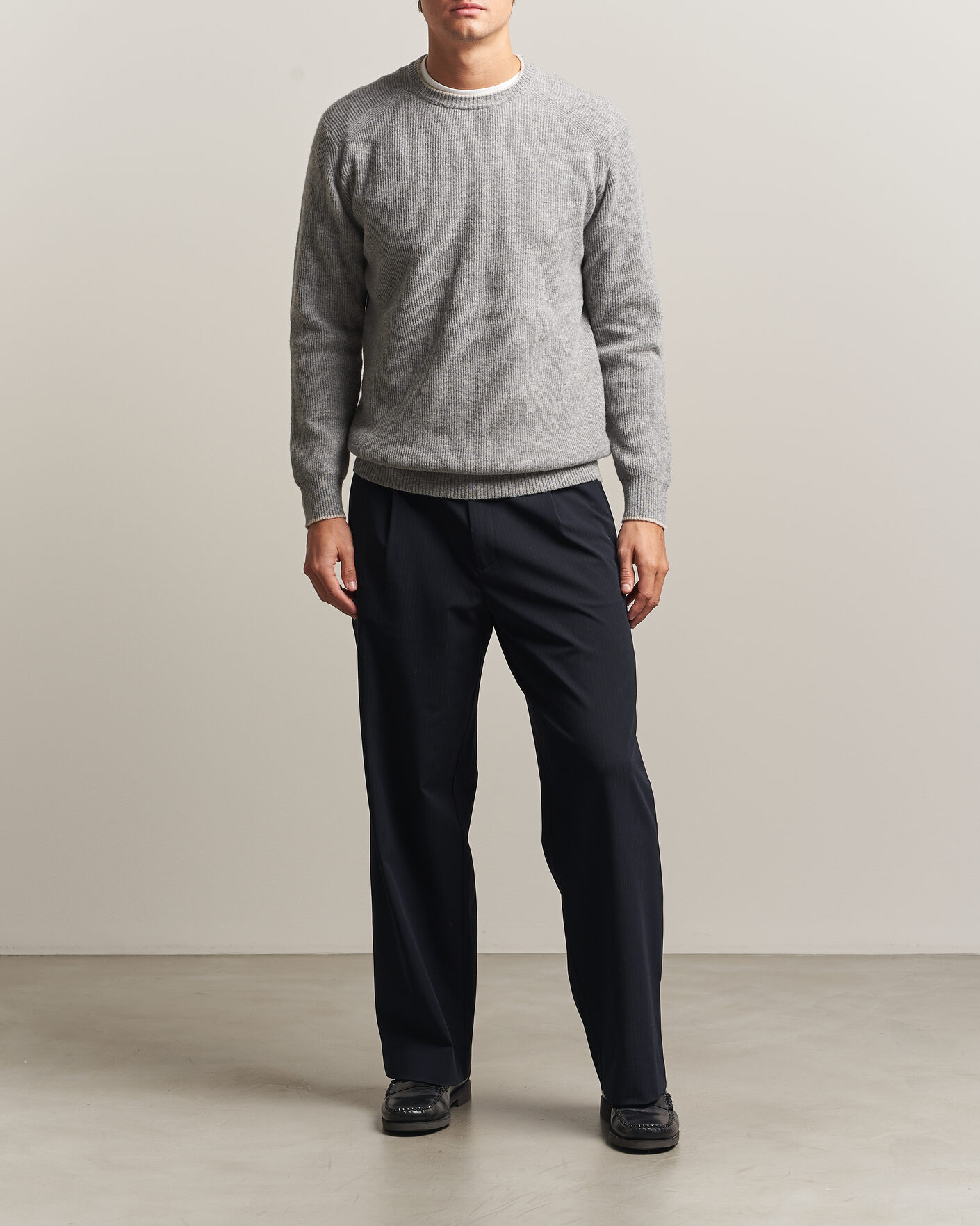 Mies | Puserot | Altea | Rib Wool Raglan Sweater Light Grey