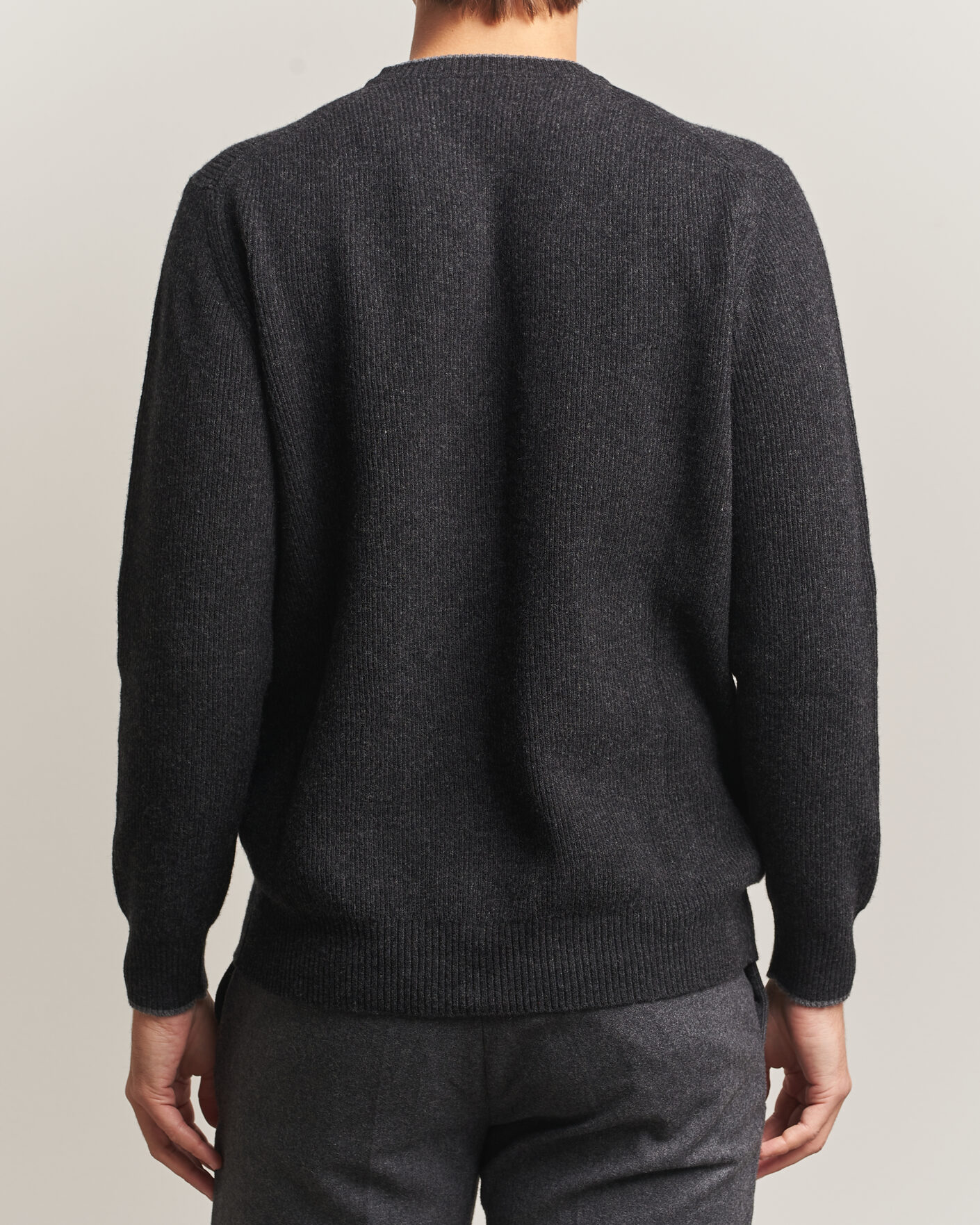 Mies | Puserot | Altea | Rib Wool Raglan Sweater Charcoal