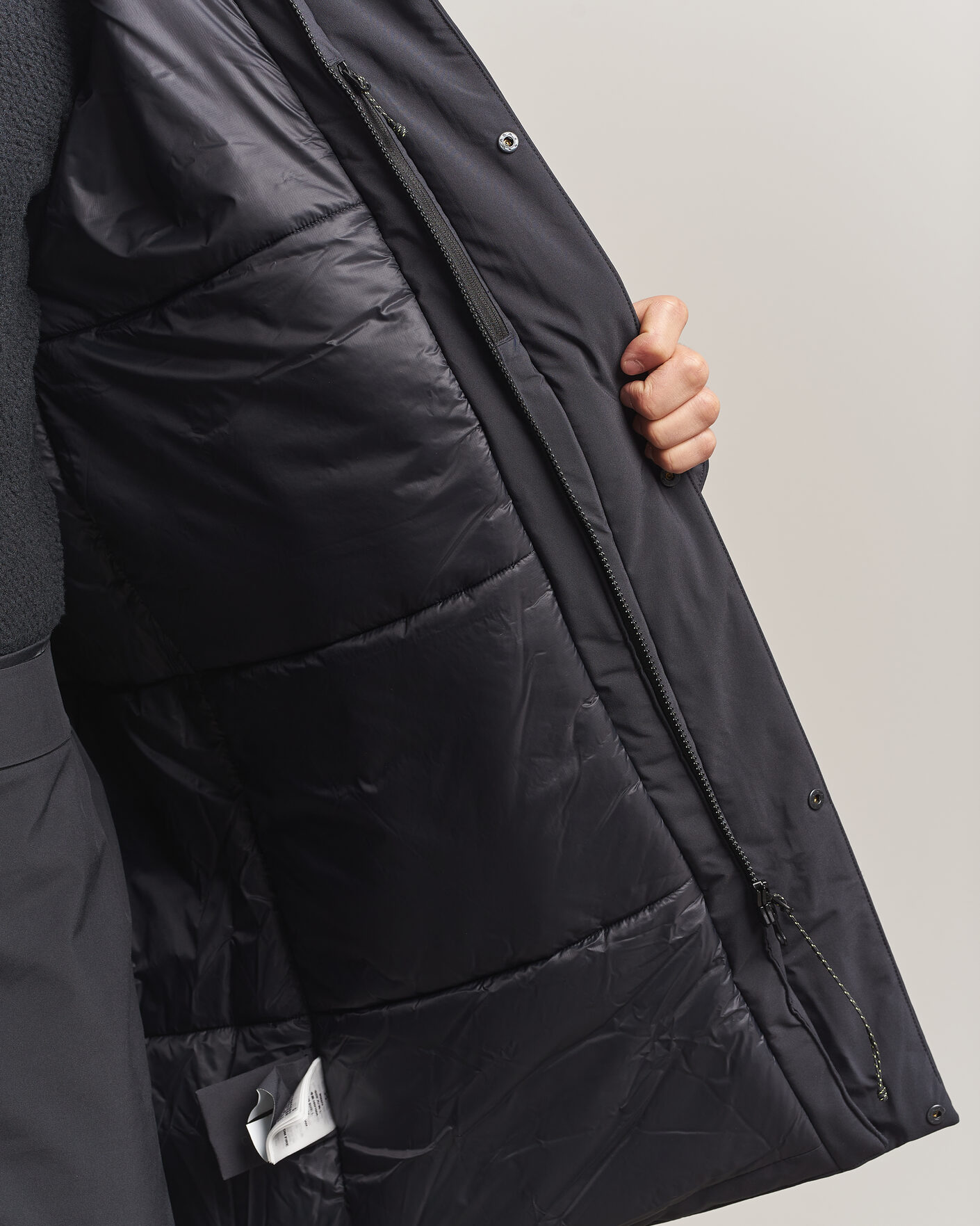 Mies | Takit | Haglöfs | Yra Mimic Proof Parka True Black