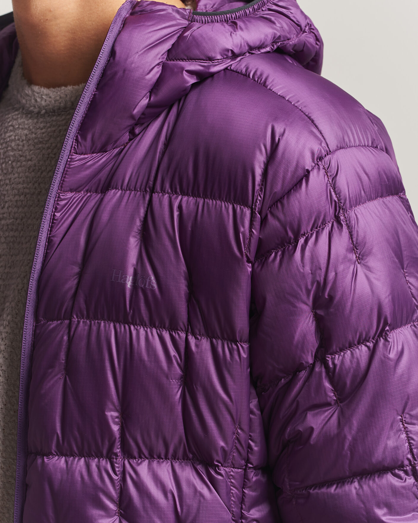 Mies | Takit | Haglöfs | Hede Down Hood Jacket Purple Night