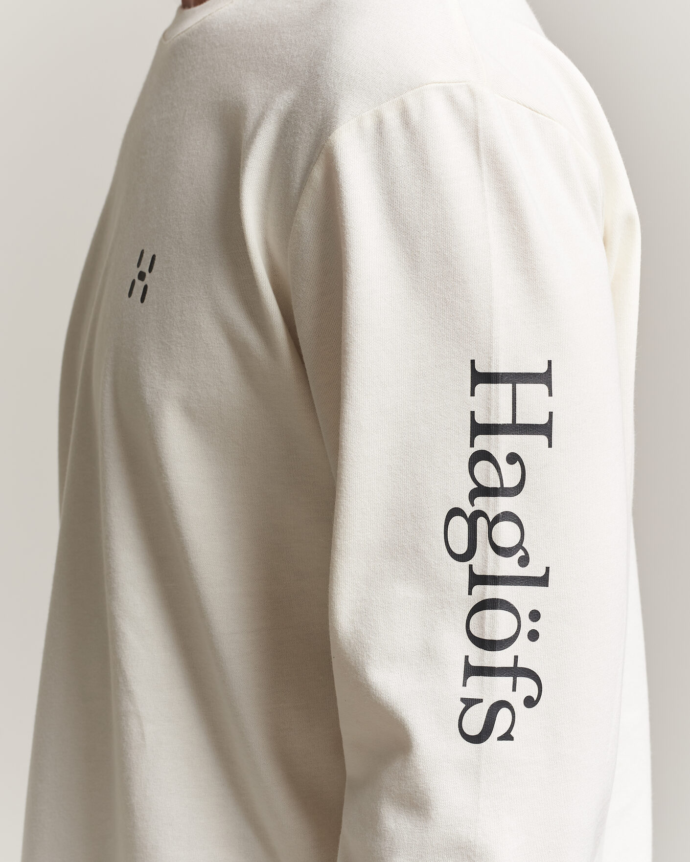 Mies | T-paidat | Haglöfs | Long Sleeve T-Shirt Soft White