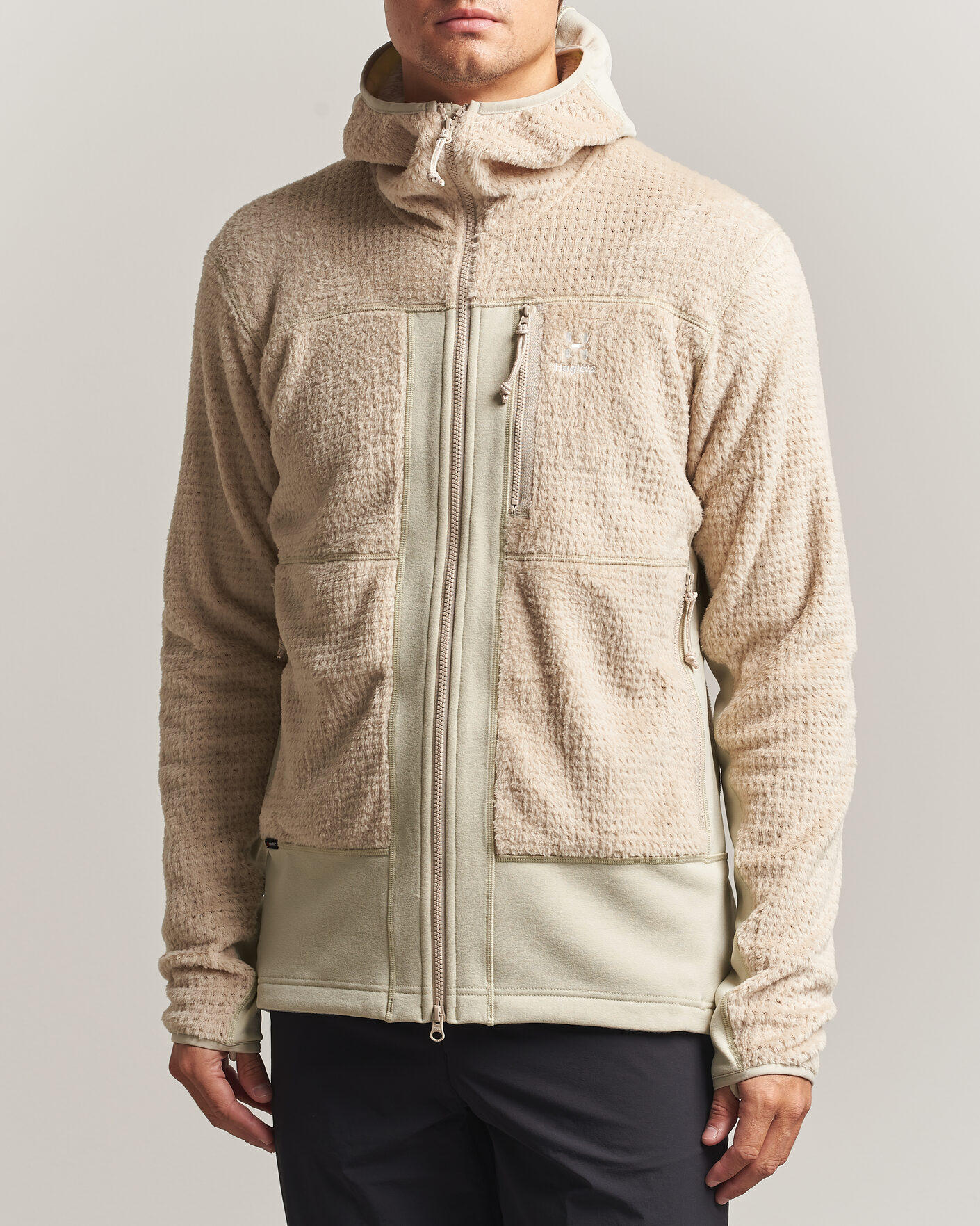 Mies | Puserot | Haglöfs | Vassi Technical Mid Layer Chalk Beige