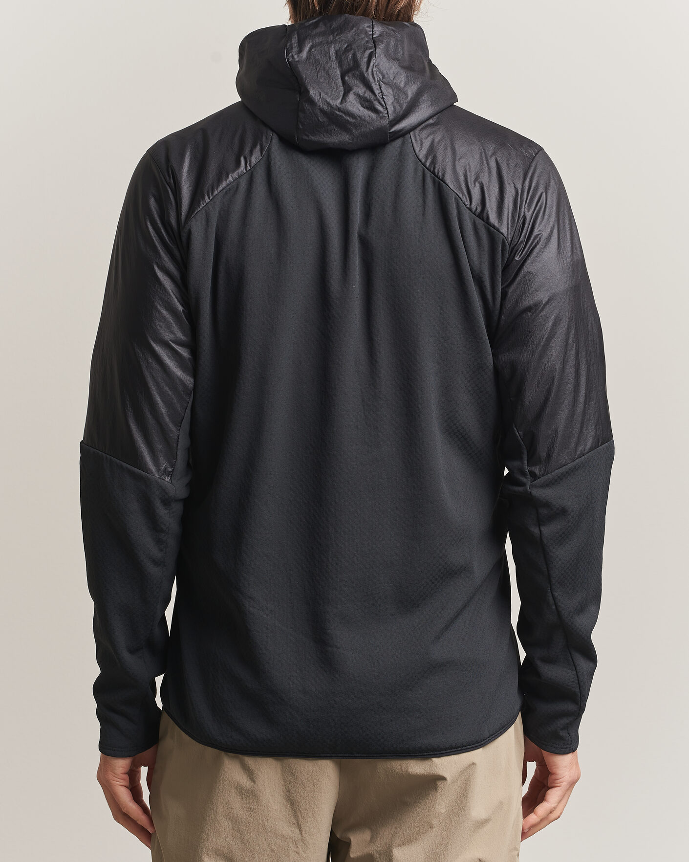 Mies | Takit | Haglöfs | Nallo Touring Hybrid Mid Layer Jacket True Black