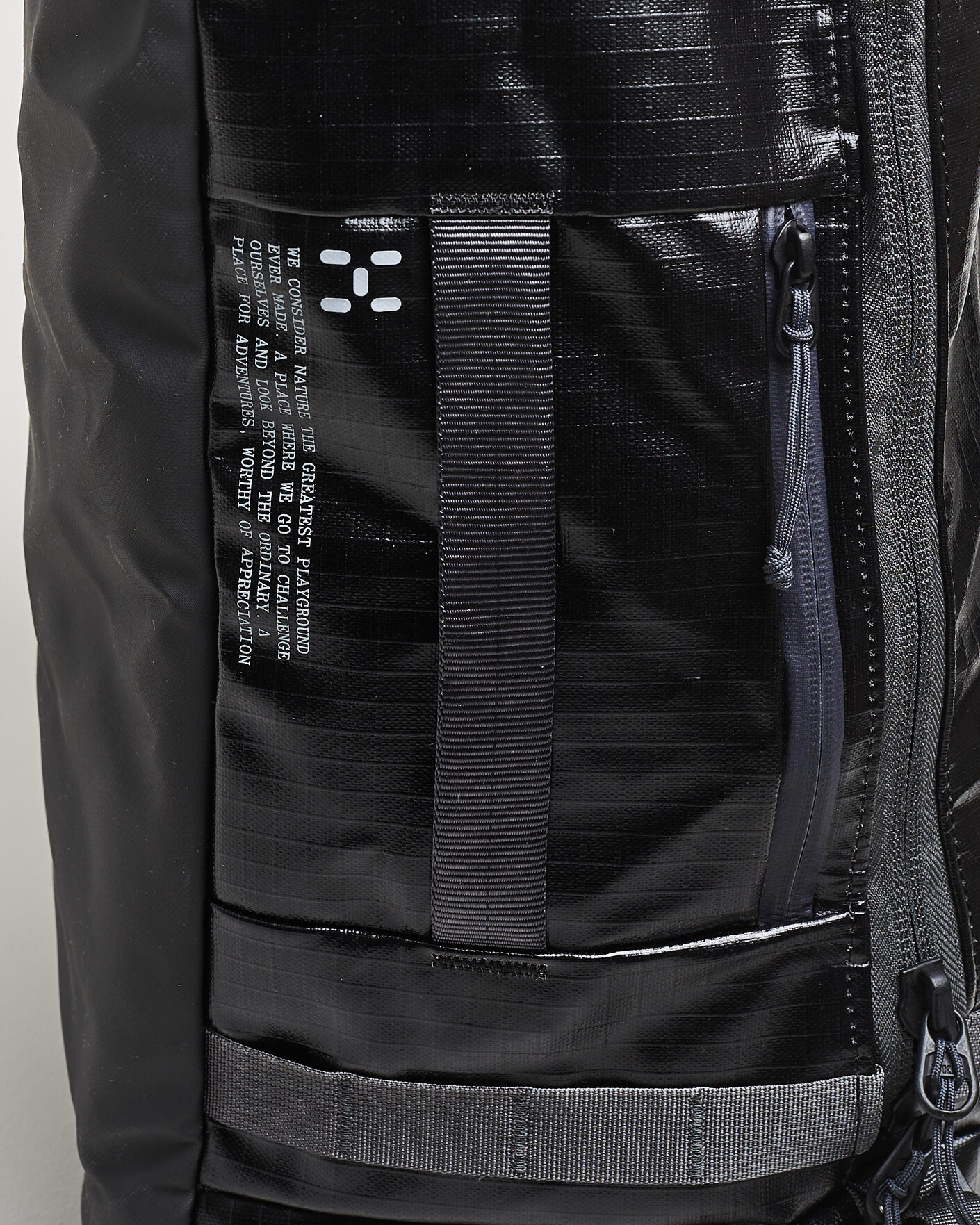 Mies | Laukut | Haglöfs | Magma 42L Duffle Bag True Black
