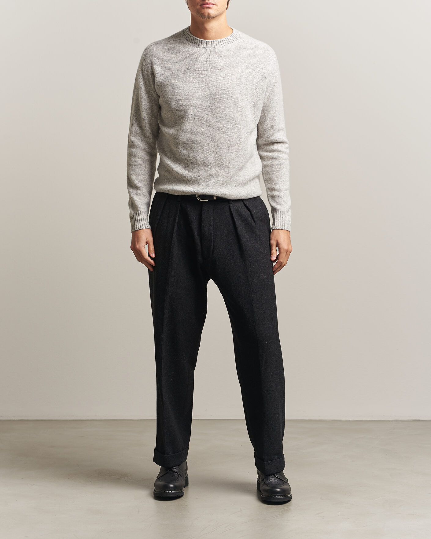 Mies | Puserot | Boglioli | Cloud Cashmere Crew Neck Light Grey