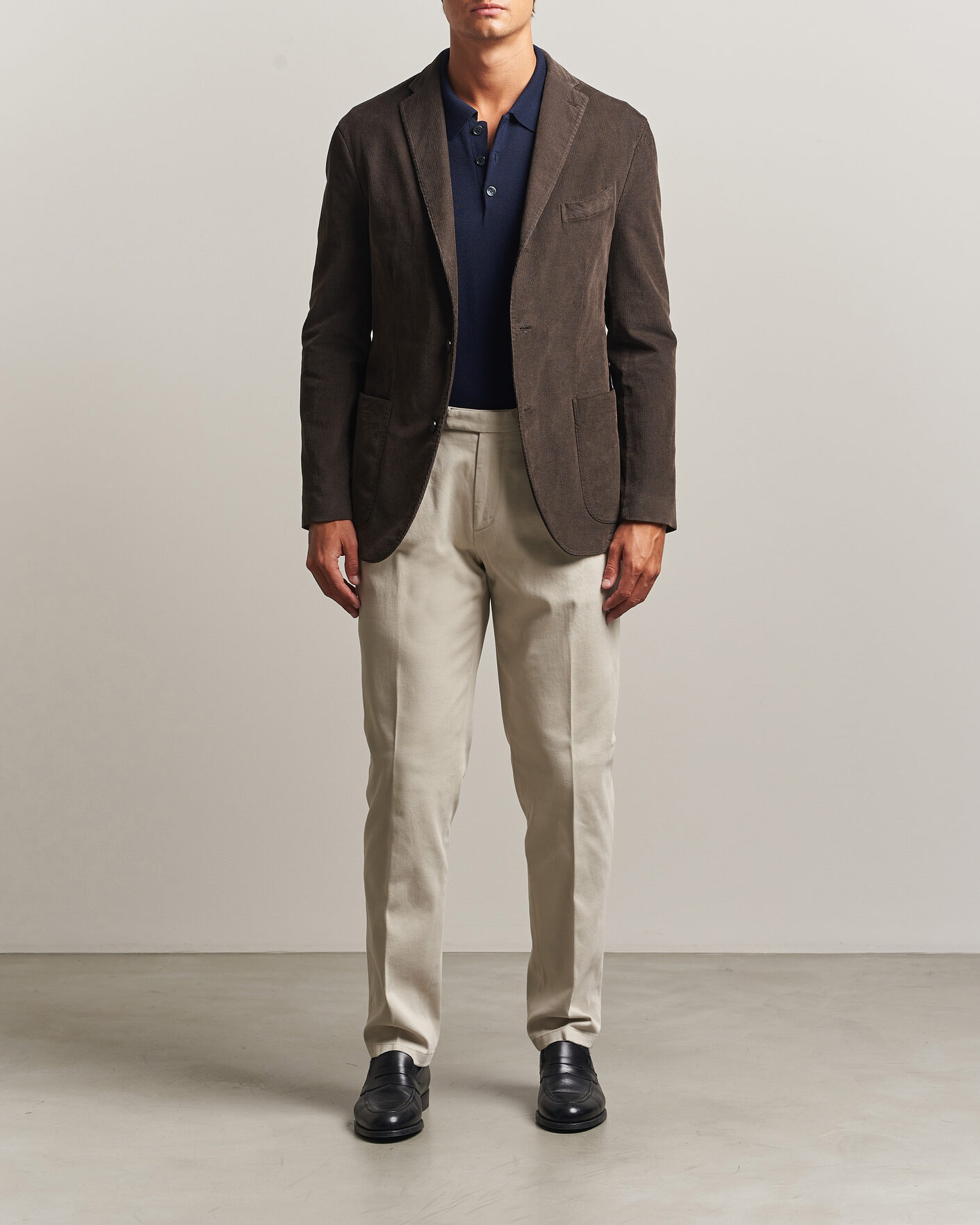 Mies | Housut | Boglioli | Pleated Cotton Twill Chinos Light Beige