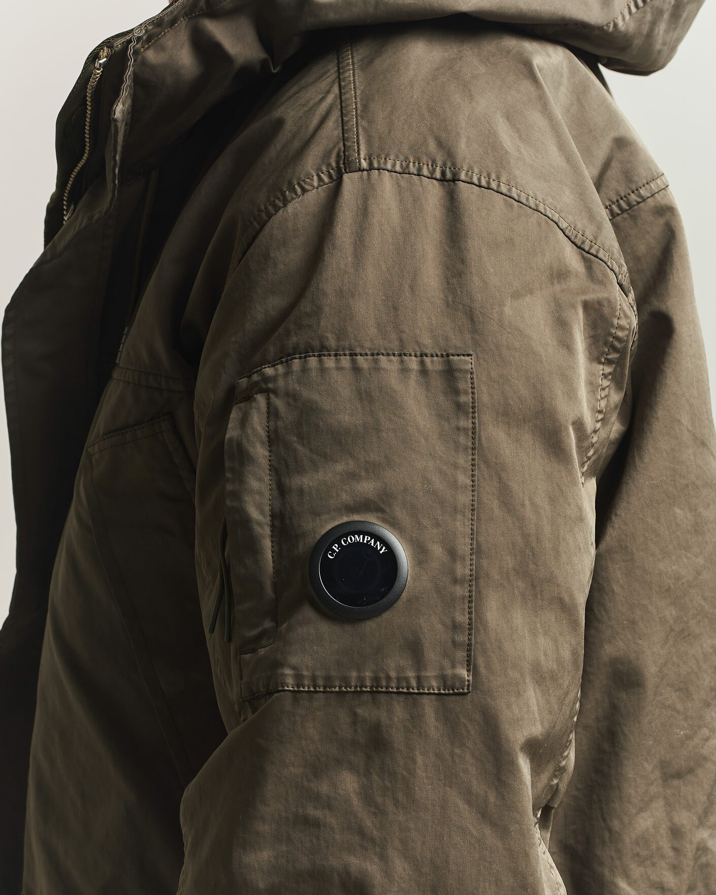 Mies | Takit | C.P. Company | Micro Kei 2 in 1 Nylon Parka Olive