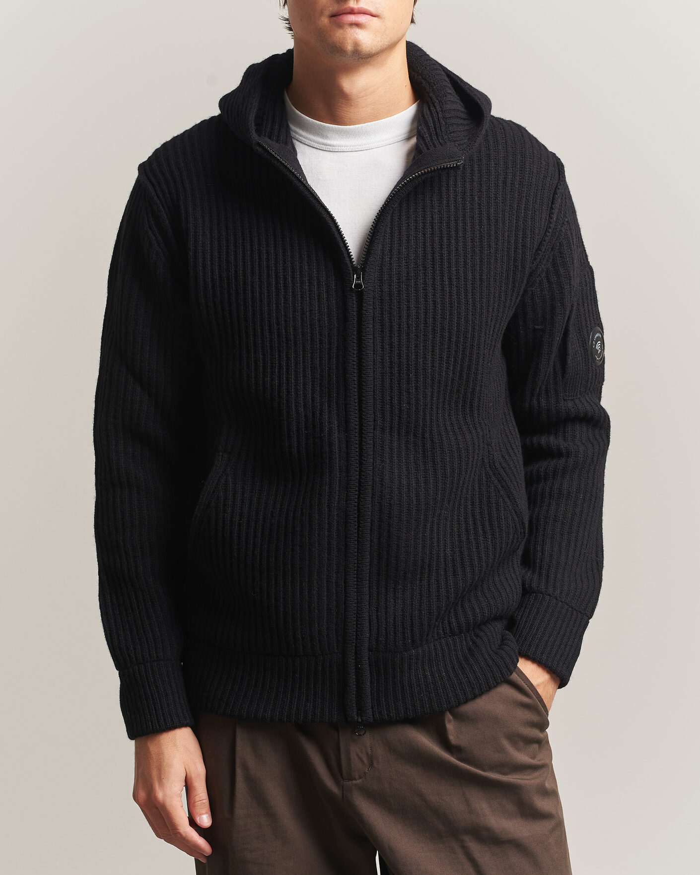 Mies | Puserot | C.P. Company | Heavy Lambswool Hood Zip Black