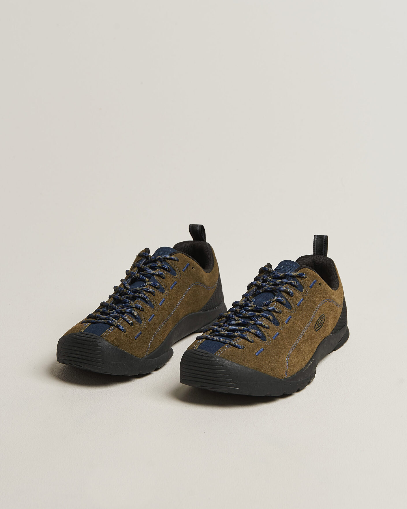 Mies | Maastojuoksukengät | KEEN | Jasper Suede Sneaker Dark Olive