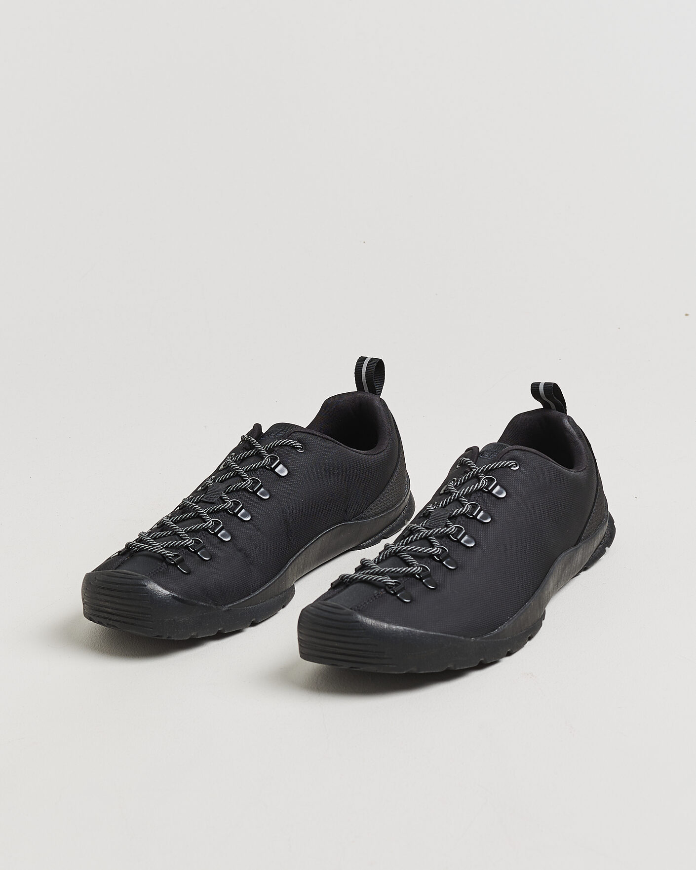 Mies | Maastojuoksukengät | KEEN | Jasper Sneaker Black