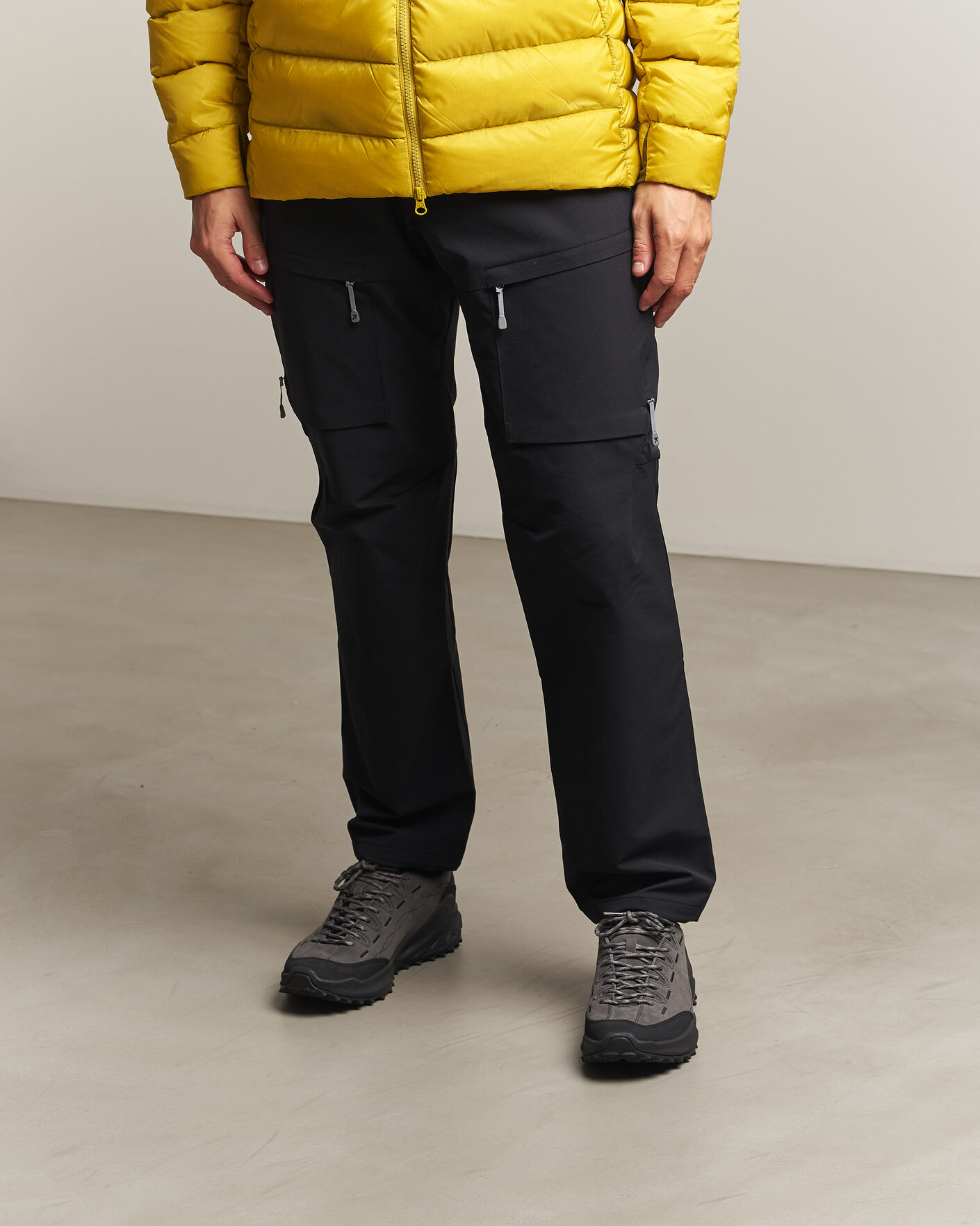 Mies | Maastojuoksukengät | KEEN | Jasper Zionic Leather Sneaker Steel Grey