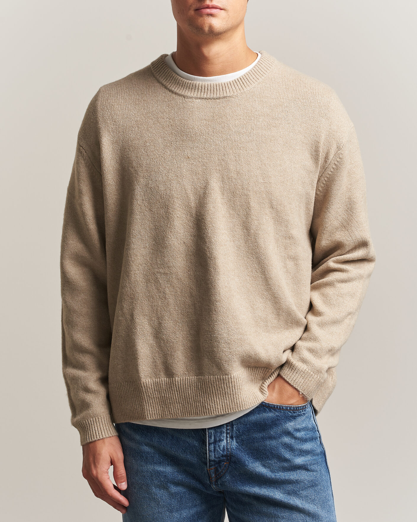 Mies | Puserot | KnowledgeCotton Apparel | Knitted Crewneck Feather Grey