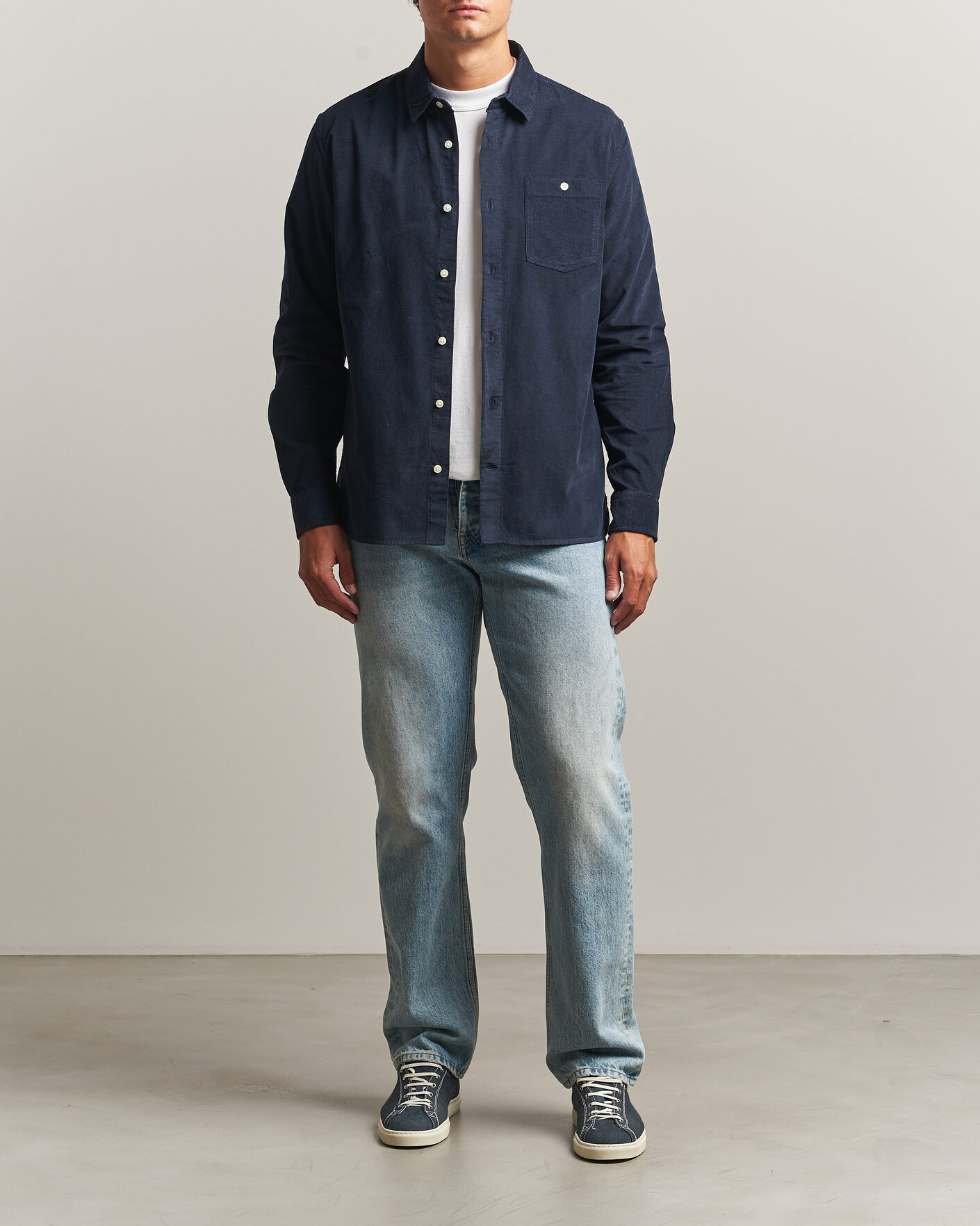 Mies | Kauluspaidat | KnowledgeCotton Apparel | Regular Fit Cord Shirt Night Sky