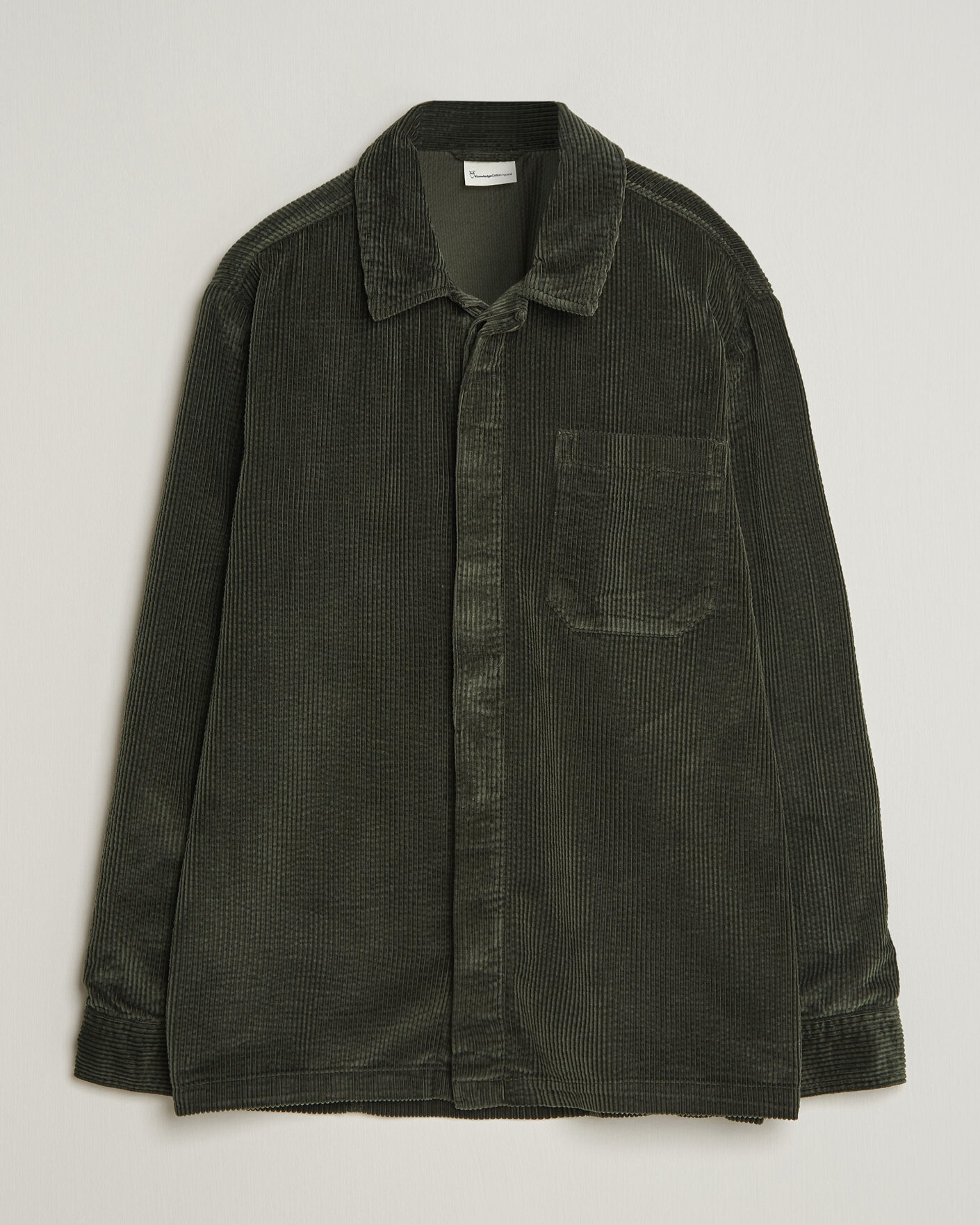 Mies | Kauluspaidat | KnowledgeCotton Apparel | Cotton Corduroy Overshirt Forest Night