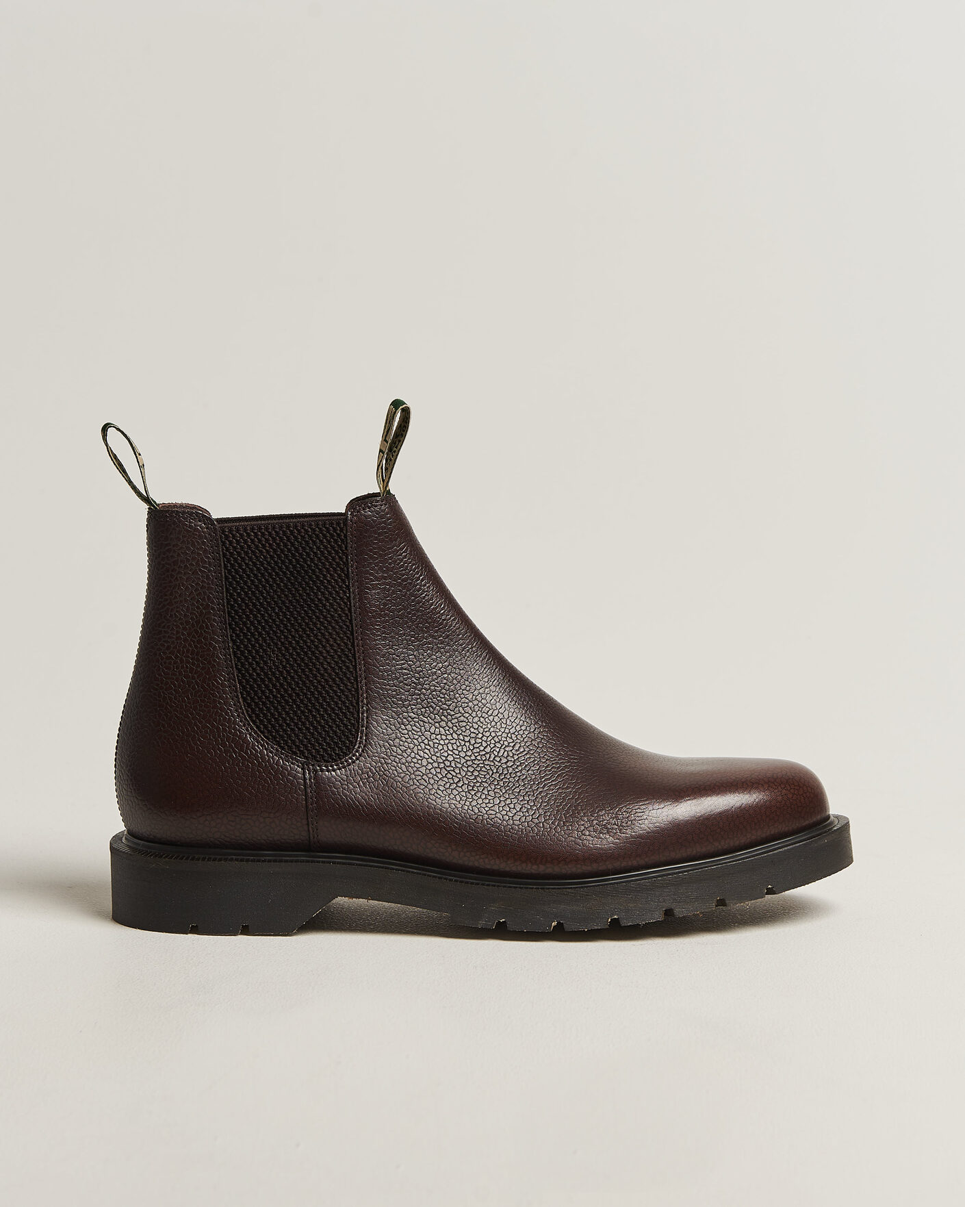 Mies | Nilkkurit | Loake 1880 | Mccauley Heat Sealed Chelsea Dark Brown
