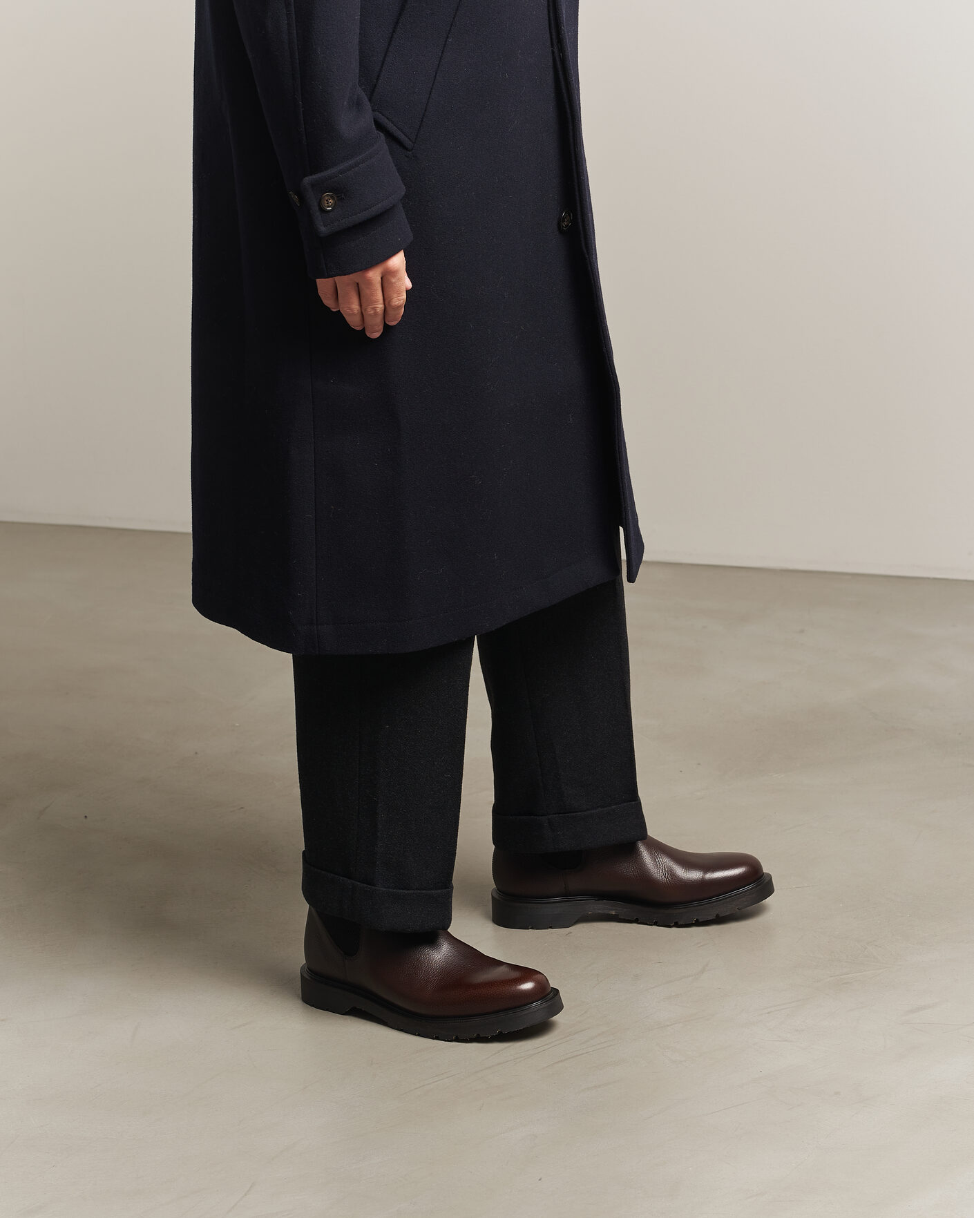 Mies | Nilkkurit | Loake 1880 | Mccauley Heat Sealed Chelsea Dark Brown