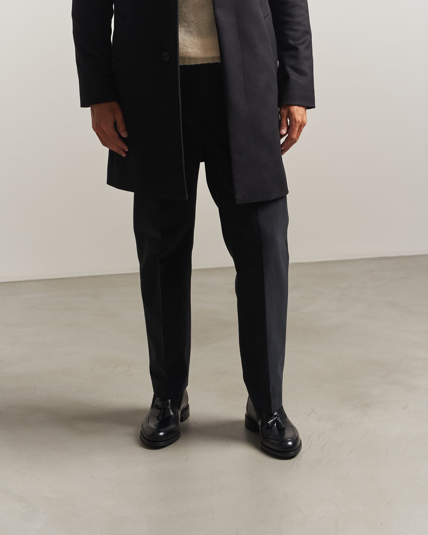 Mies | Loaferit | Loake 1880 | Brunel Leather Tassel Loafer Black