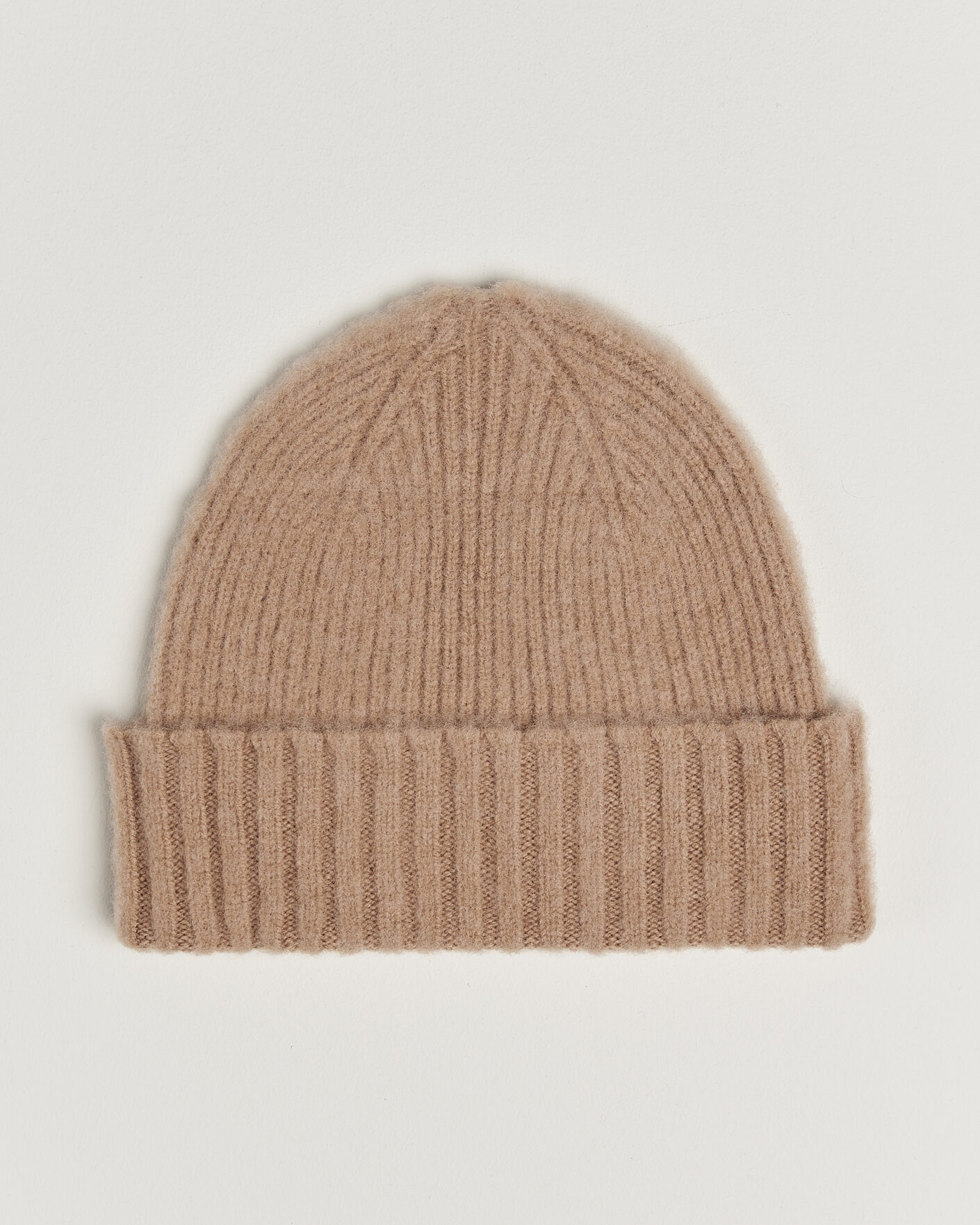 Mies | Pipot | Robert Mackie | Rona Ribbed Shaggy Lambswool Beanie Camel