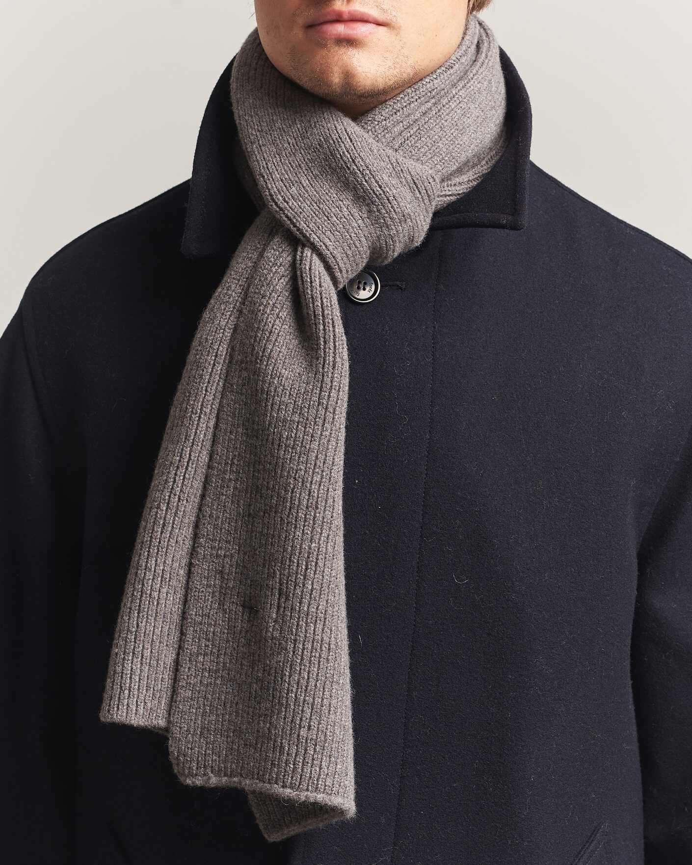 Mies | Kaulaliinat | Robert Mackie | Clyde Lambswool Scarf Light Brown