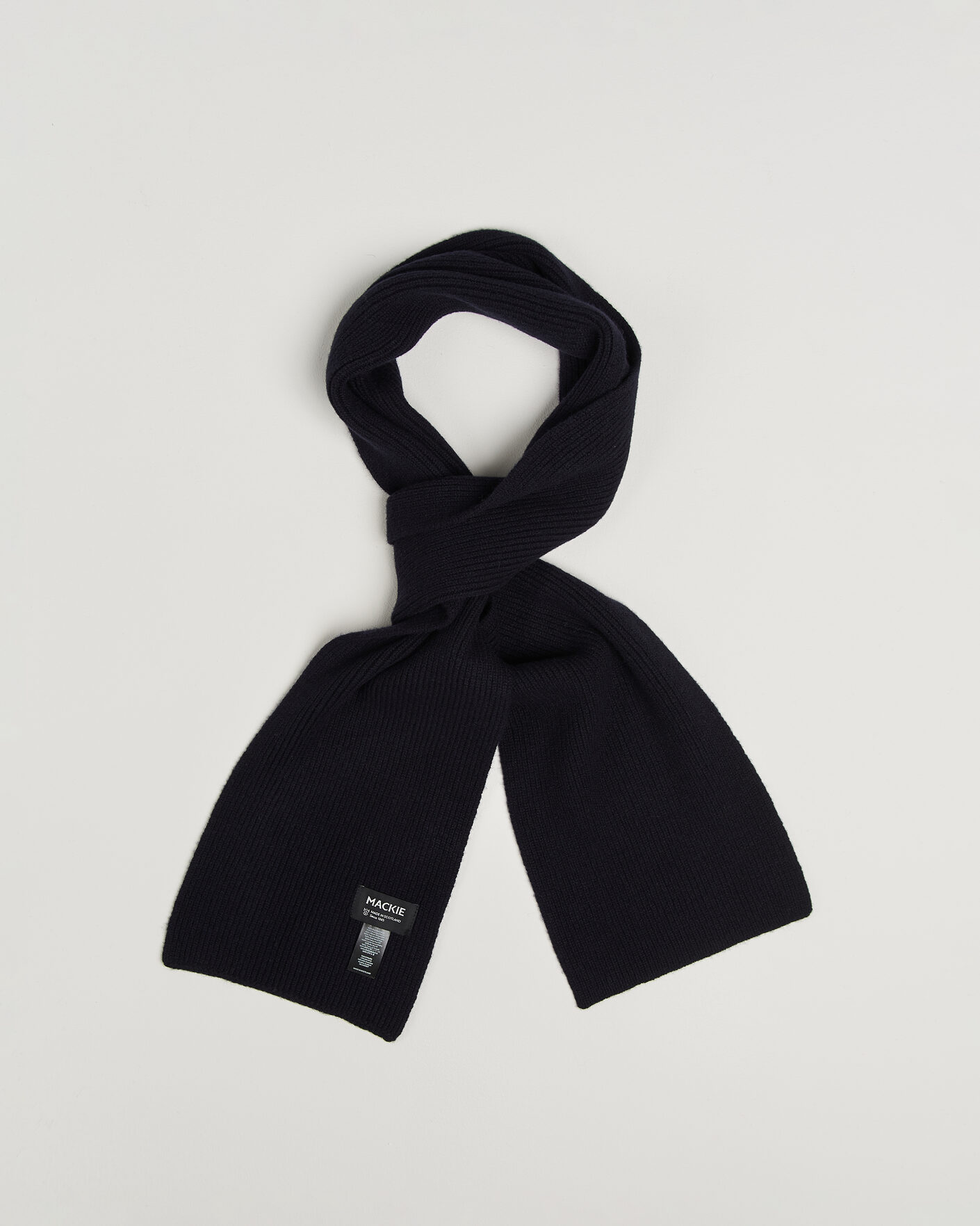 Mies | Kaulaliinat | Robert Mackie | Clyde Lambswool Scarf Navy