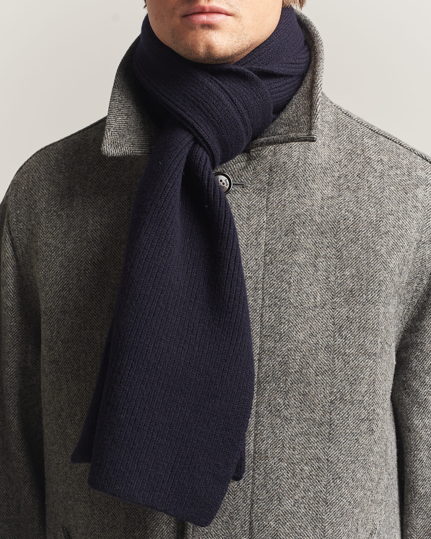 Mies | Kaulaliinat | Robert Mackie | Clyde Lambswool Scarf Navy