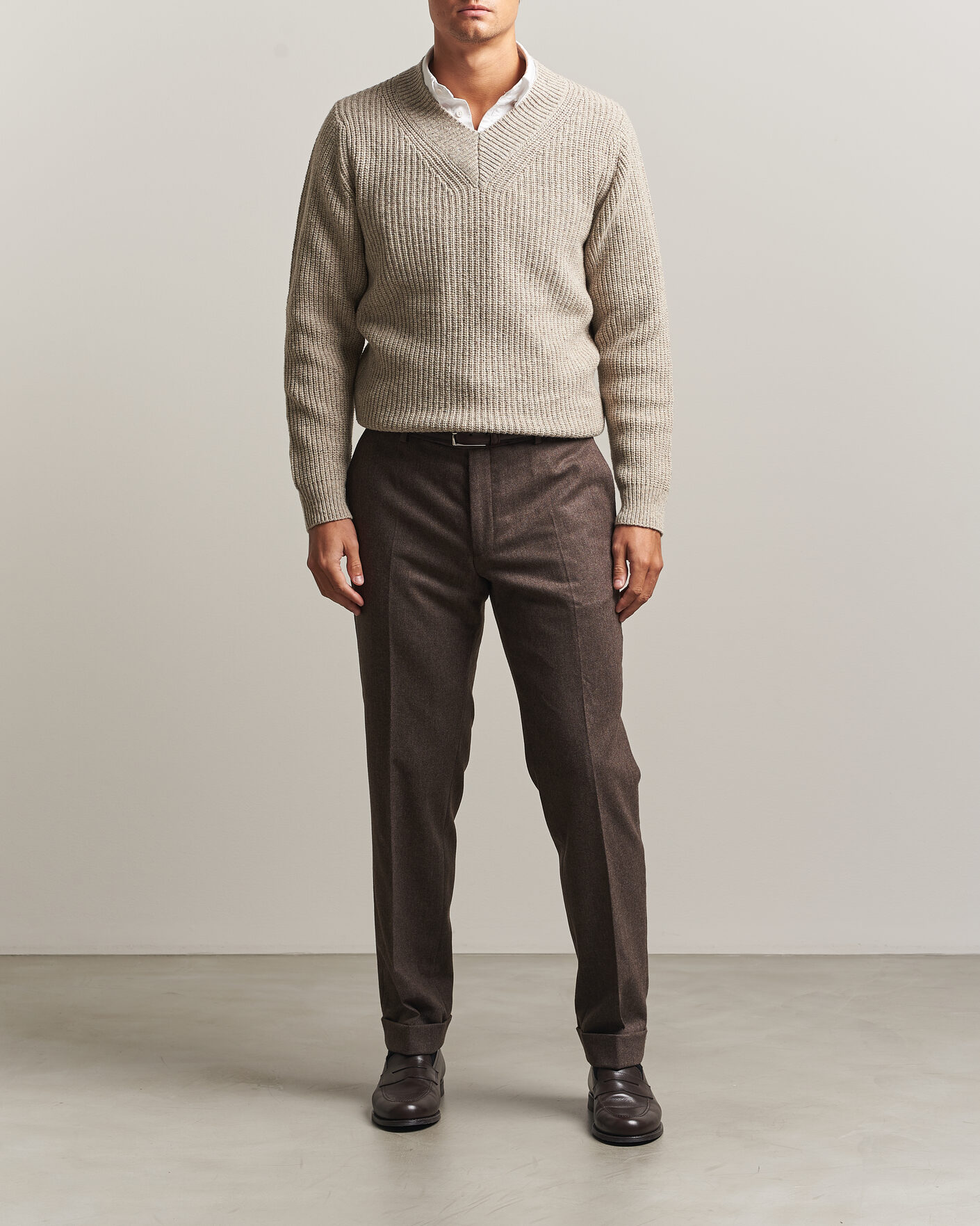Mies | Puserot | Morgano | Fisherman Ribb Donegal Knitted V-Neck Beige