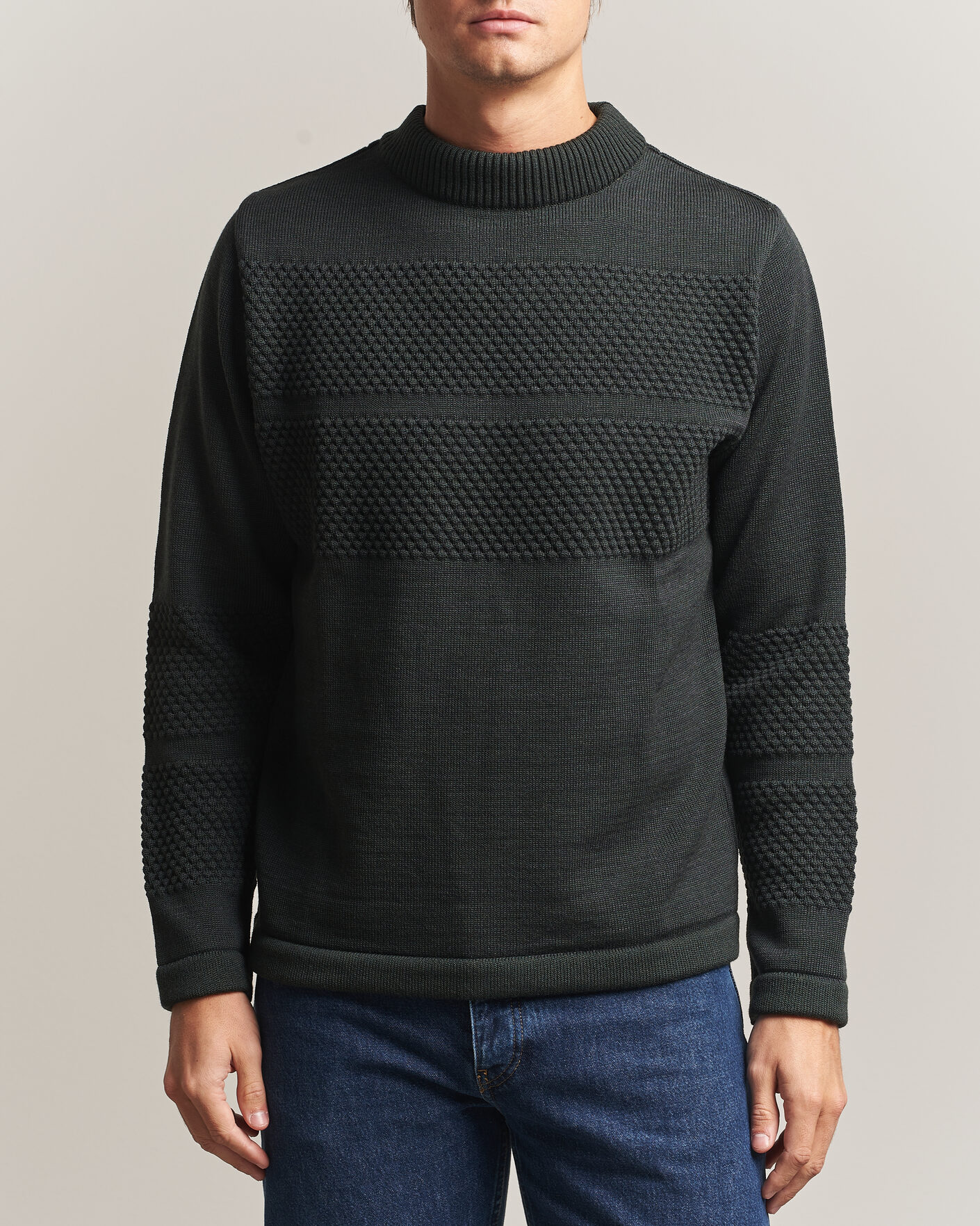 Mies | Puserot | S.N.S. Herning | Fisherman Mock Neck Terrain Green