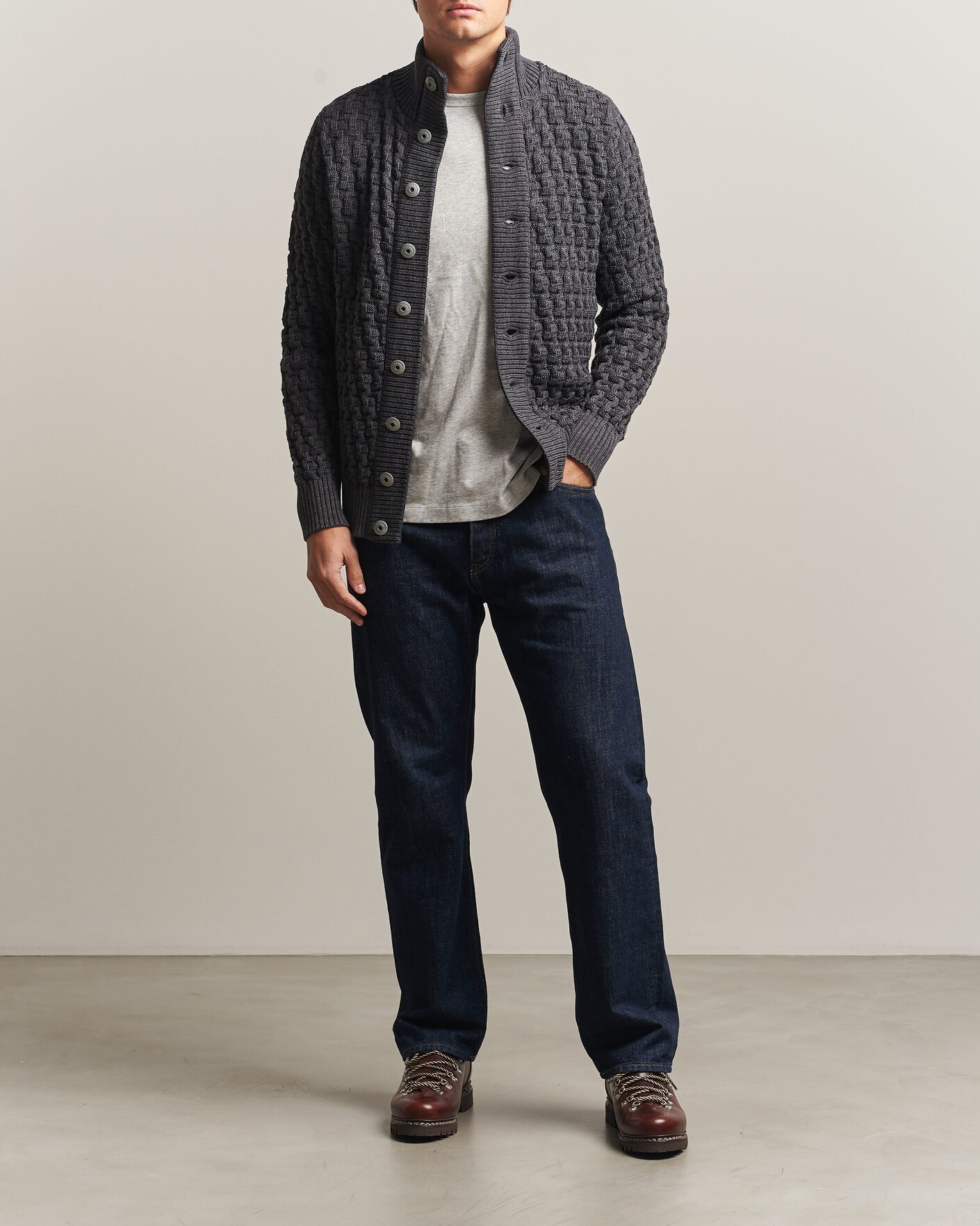 Mies | Puserot | S.N.S. Herning | Stark Cardigan Gneiss Grey