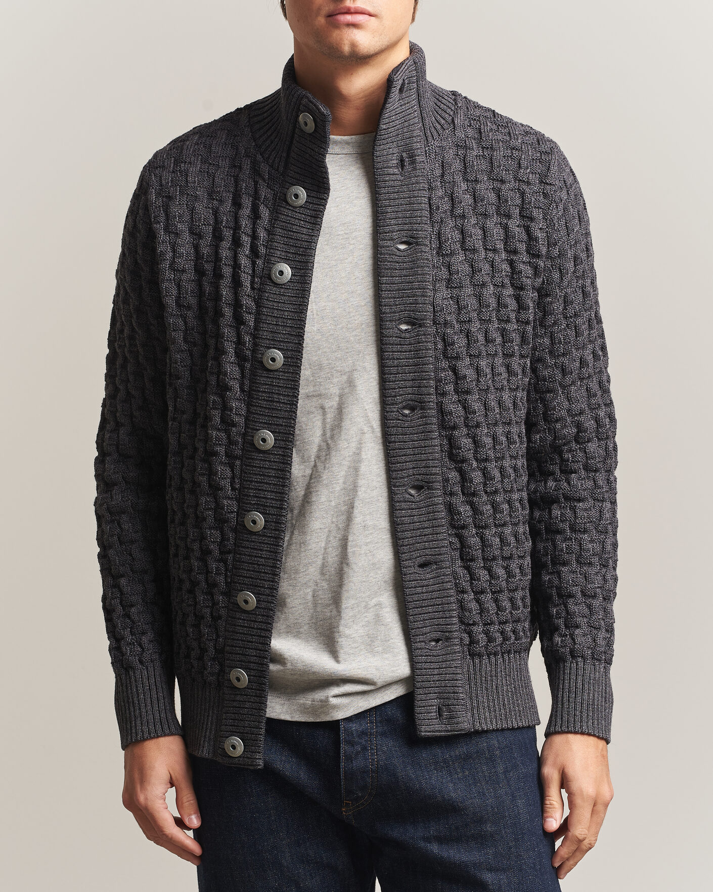 Mies | Puserot | S.N.S. Herning | Stark Cardigan Gneiss Grey