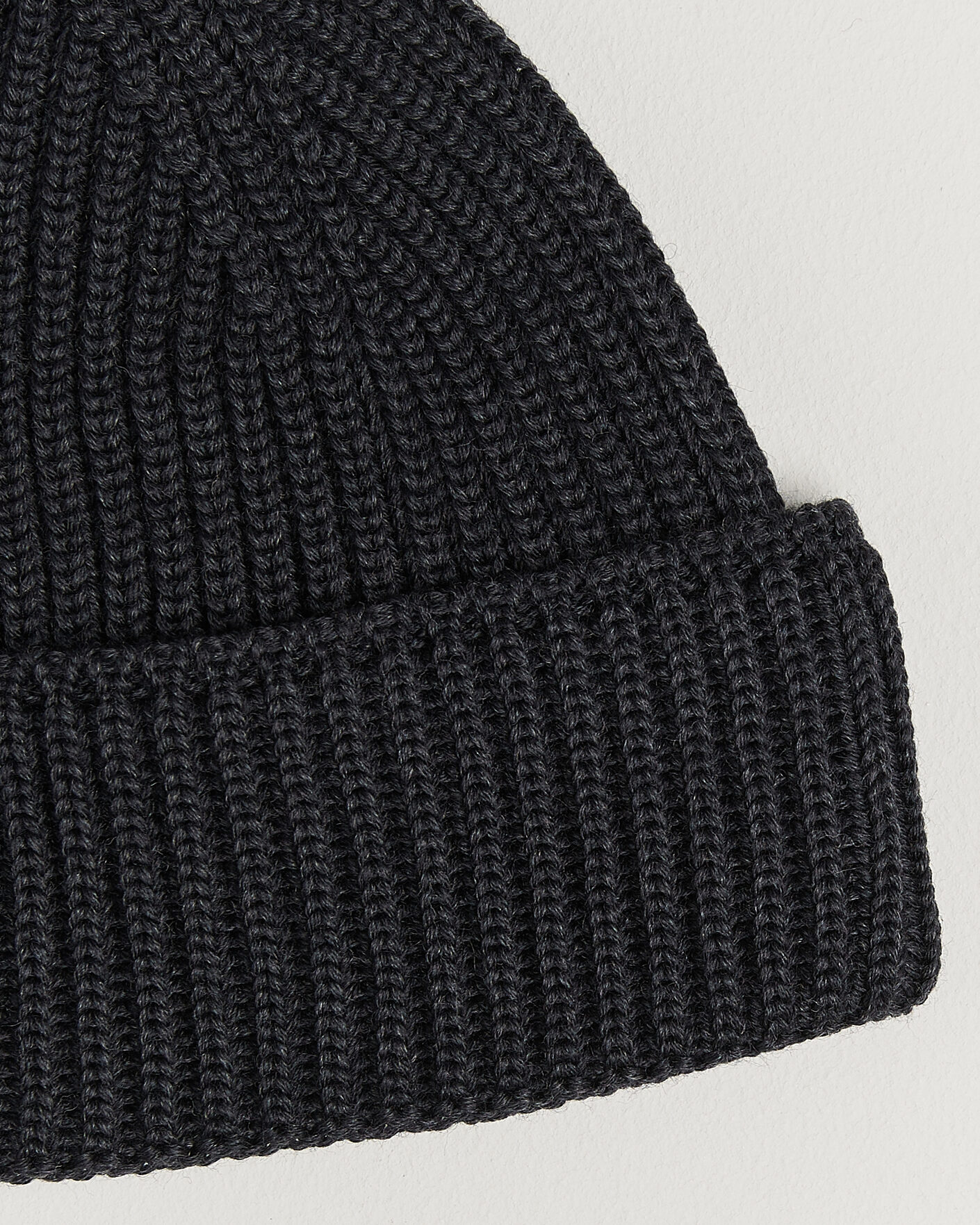 Mies | Pipot | S.N.S. Herning | Fender Beanie Magnetite Black
