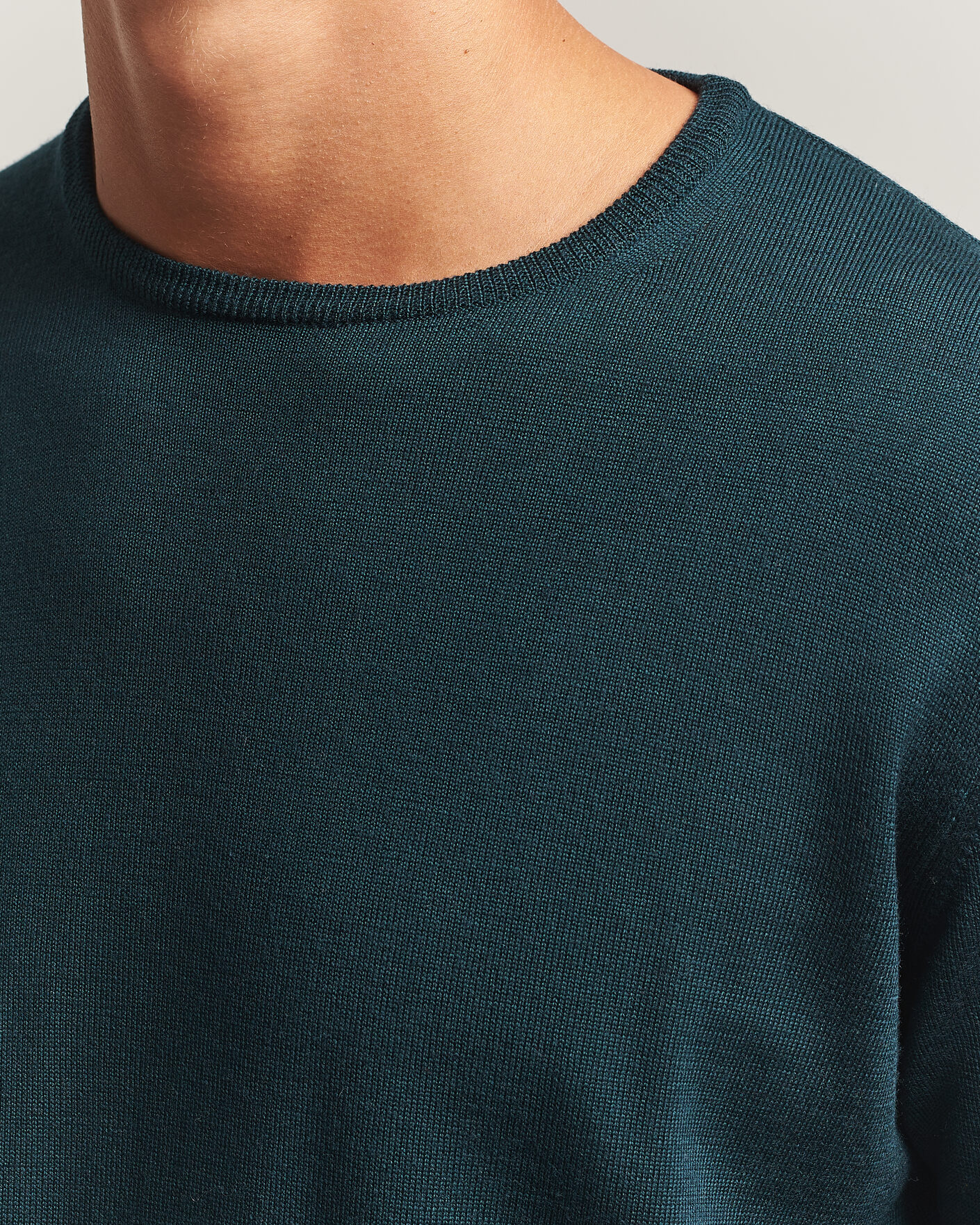 Mies | Puserot | Morgano | Extra Fine Merino Wool Crewneck Bottle Green