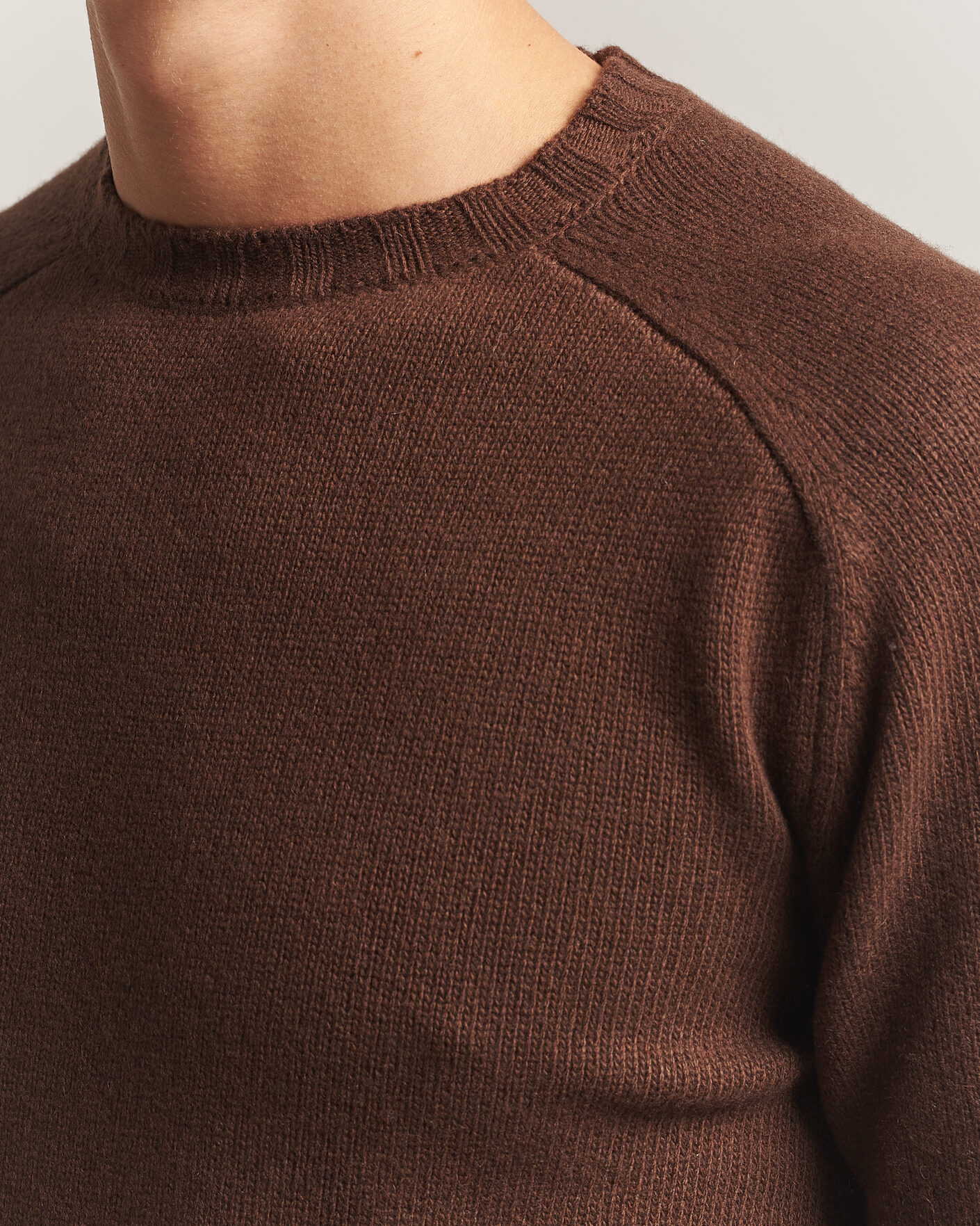 Mies | Puserot | Morgano | Heavy Knitted Wool/Cashmere Crewneck Dark Brown