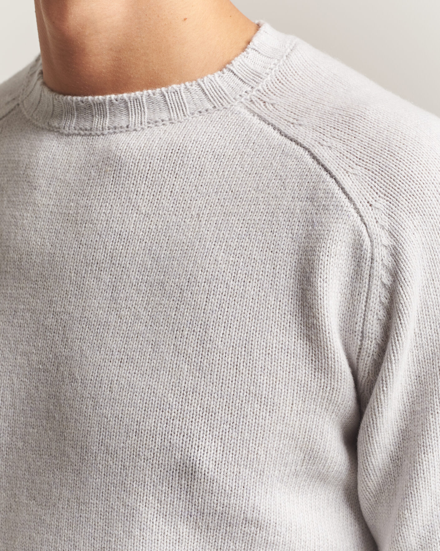 Mies | Puserot | Morgano | Heavy Knitted Wool/Cashmere Crewneck Light Grey