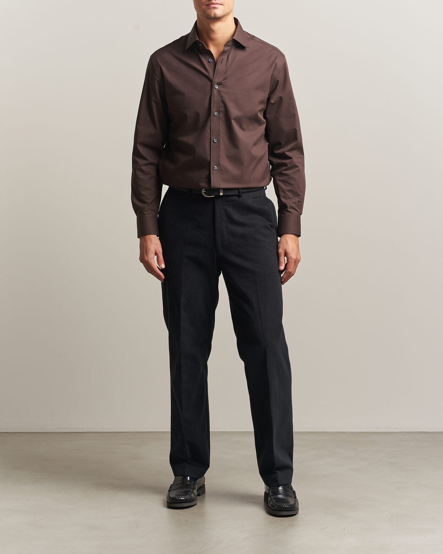 Mies | Kauluspaidat | Charles Tyrwhitt | Slim Fit Non Iron Poplin Cut Away Shirt Chocolate