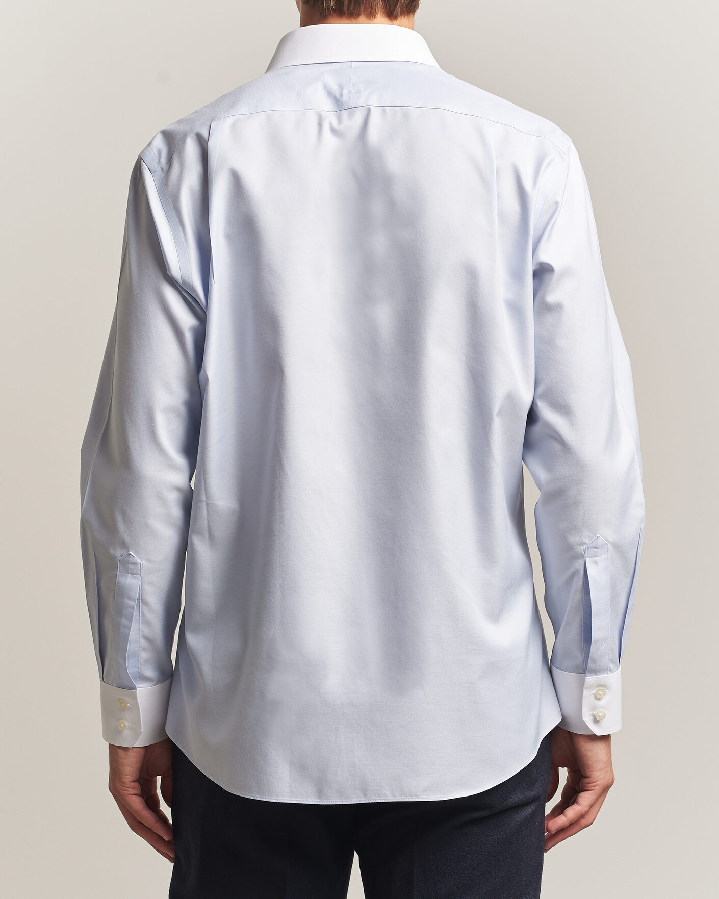 Mies | Kauluspaidat | Charles Tyrwhitt | Slim Fit Non Iron Plain Winchester Shirt Light Blue